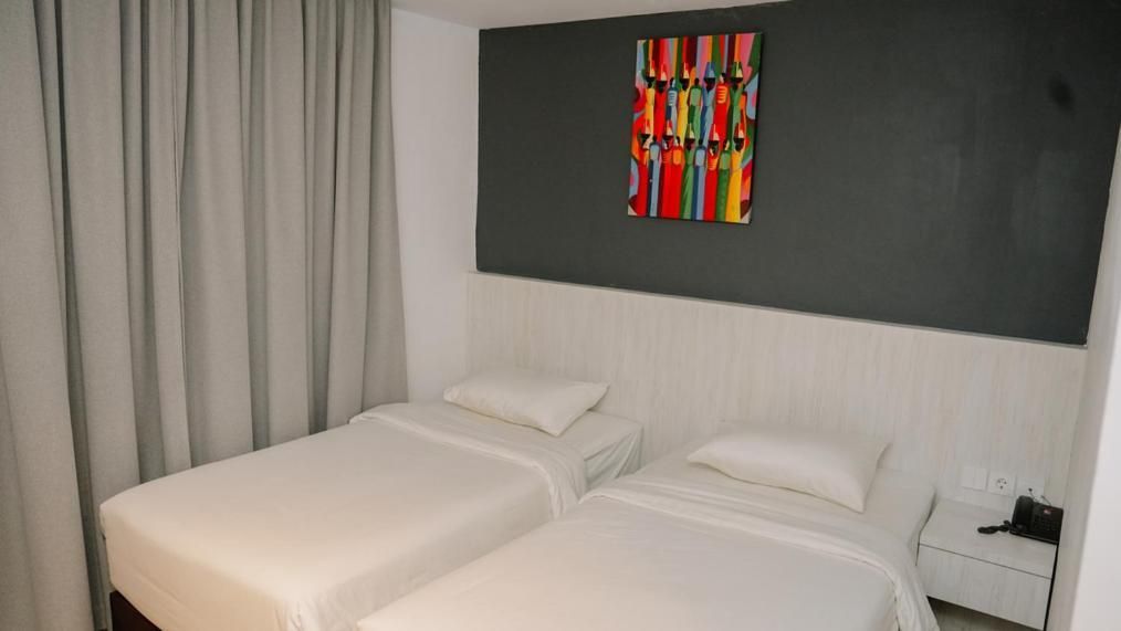 Standard Twin Room