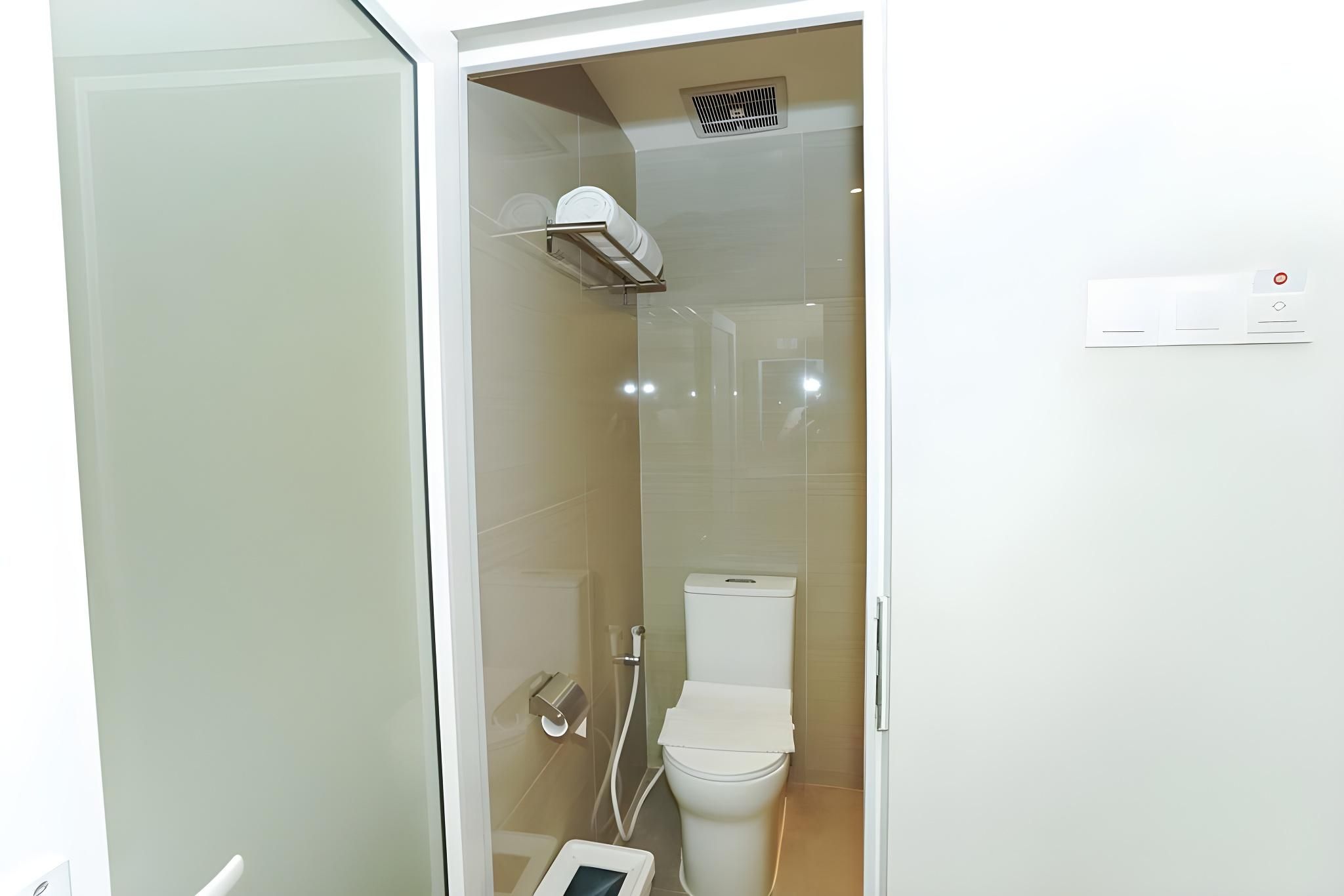 Deli Hotel Business Twin 3