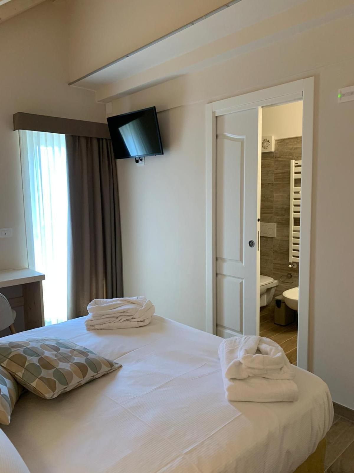 Double Room with Balcony
