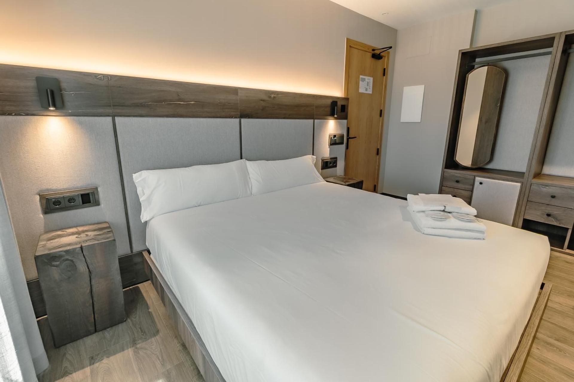 Double Room with Spa Bath