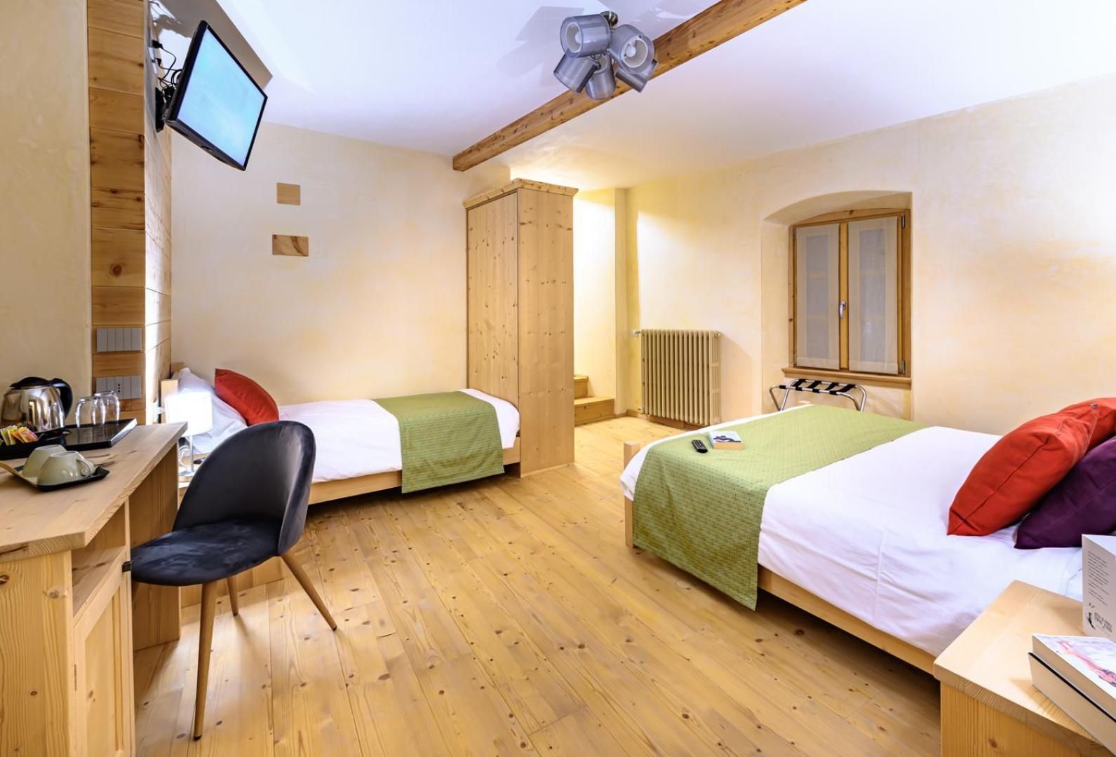 Comfort Triple Room with Shower