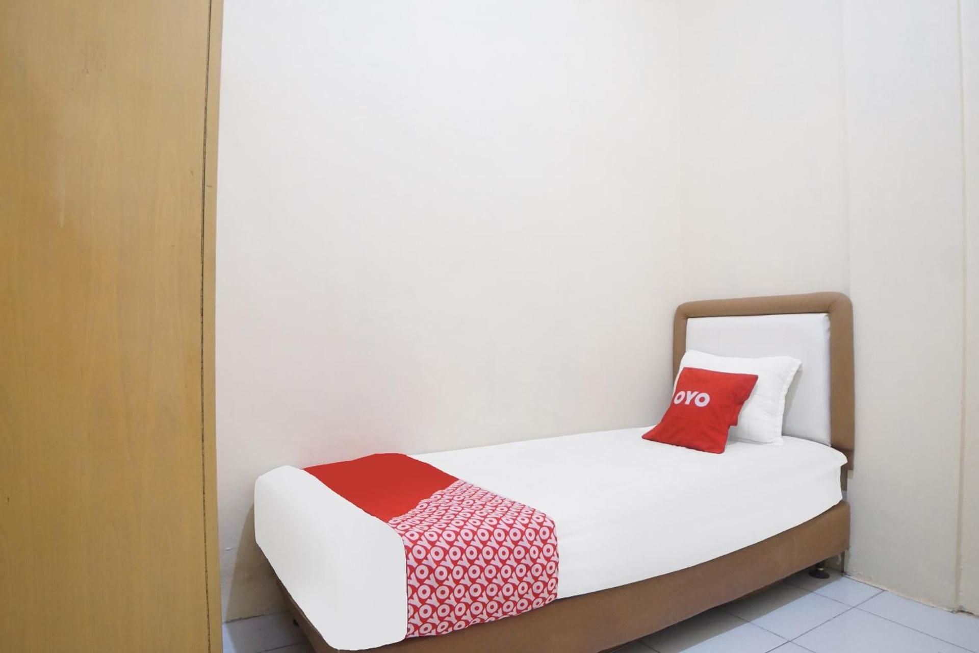 Superior Single Room