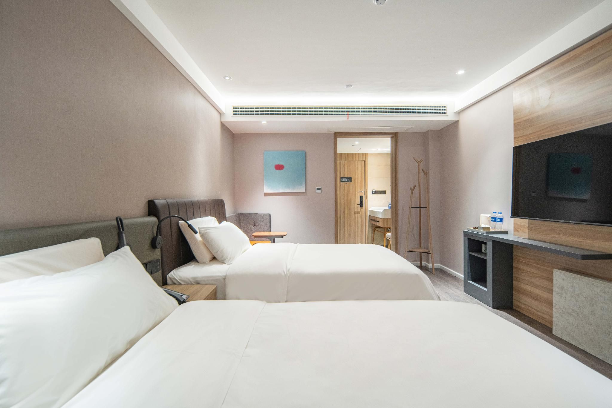 Huazhu - Business Twin Room