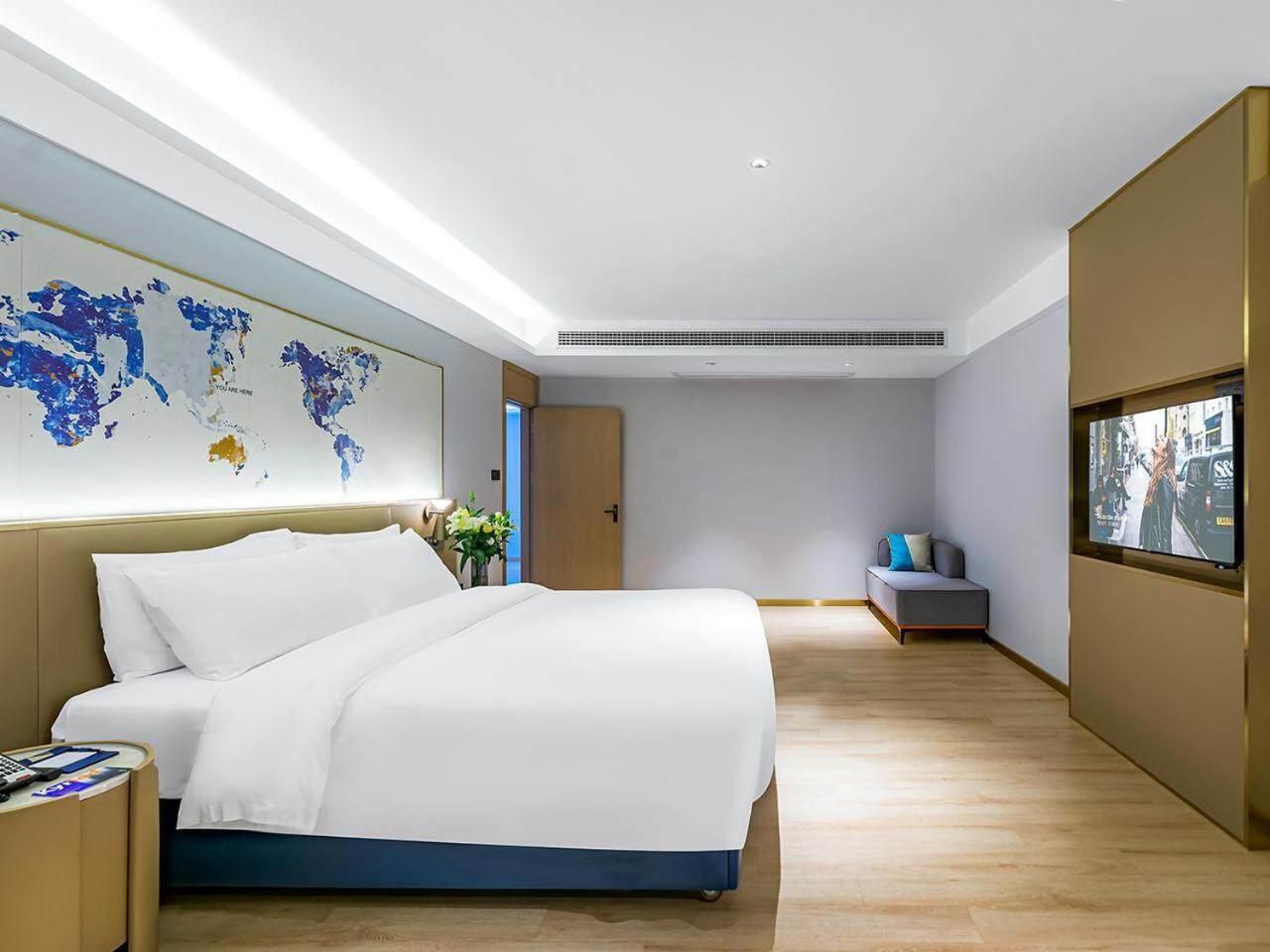 Premier Suite