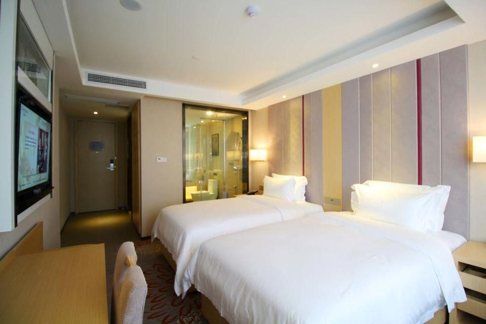 Twin Deluxe Room