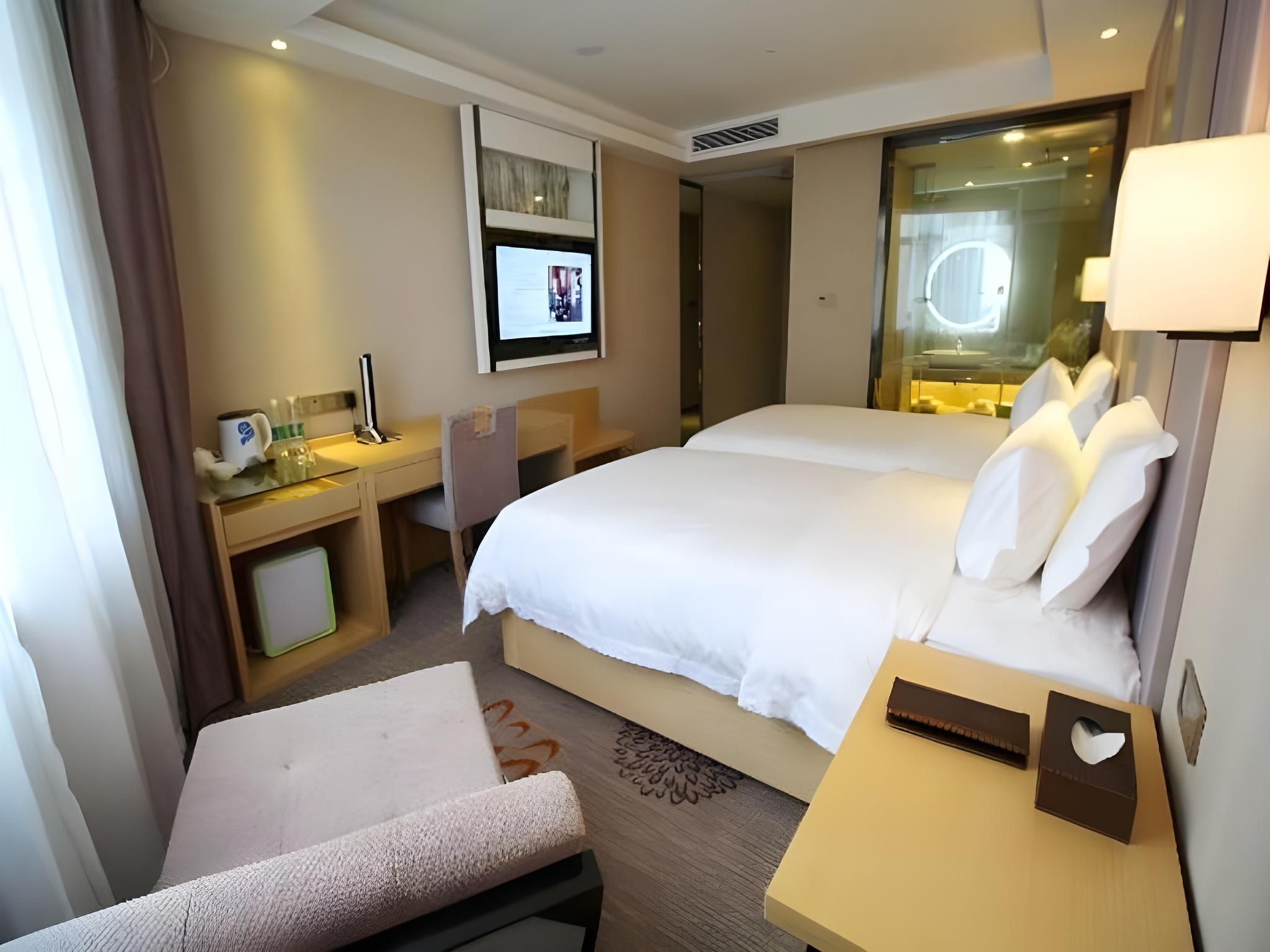 Twin Deluxe Room