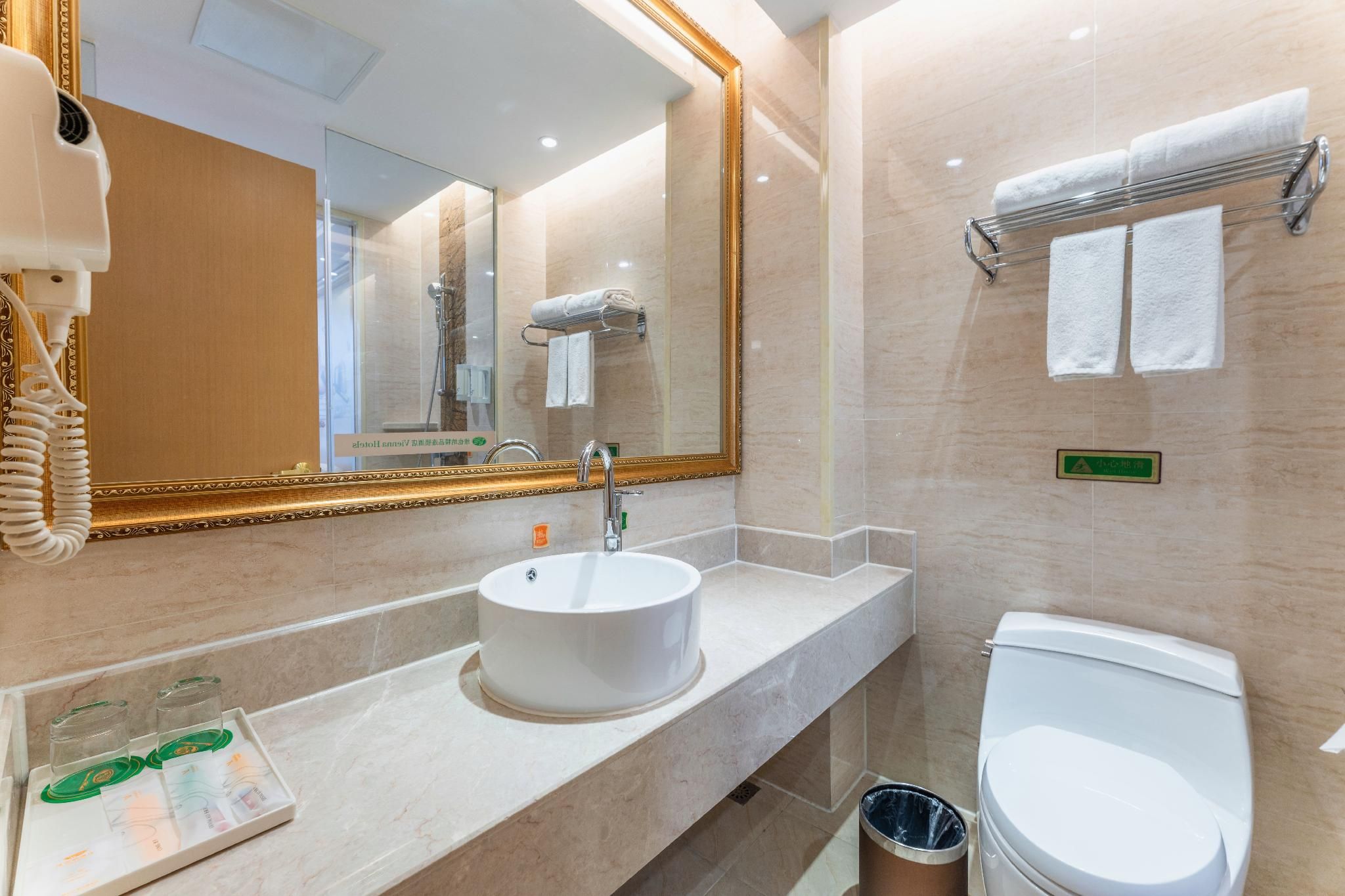 Vienna Hotel Jiangxi Jiujiang Xiushui Bus Station WH - Standard Room 3