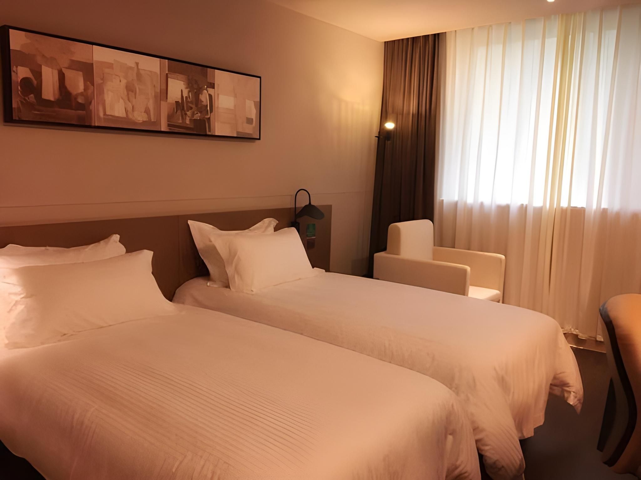 2 Single Superior Mountain View Room