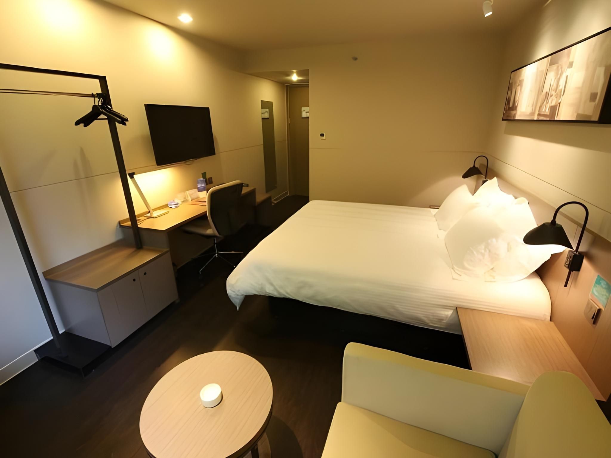 WH - Superior 1 Bed Room, Mountain View