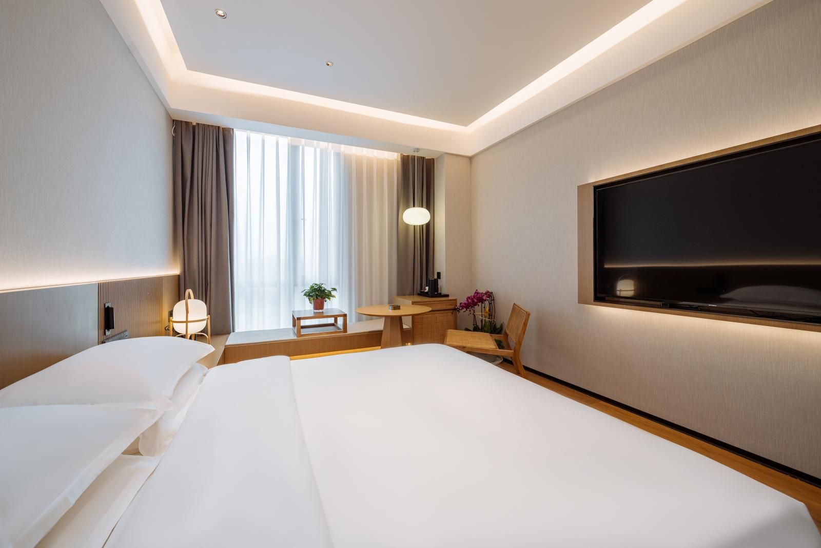 Select Bed Room