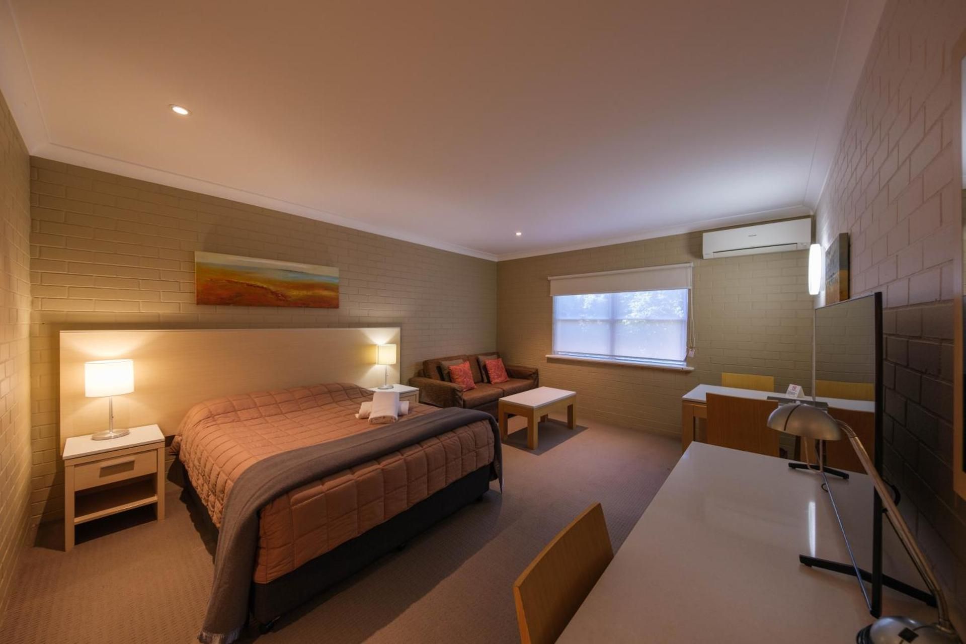 Queen Room