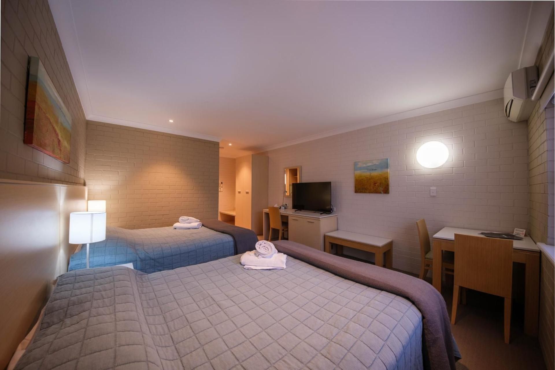 Double Room with Private Bathroom