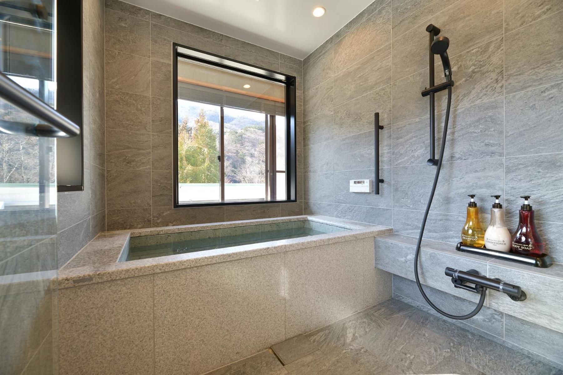 Penthouse Suite with Private Bath