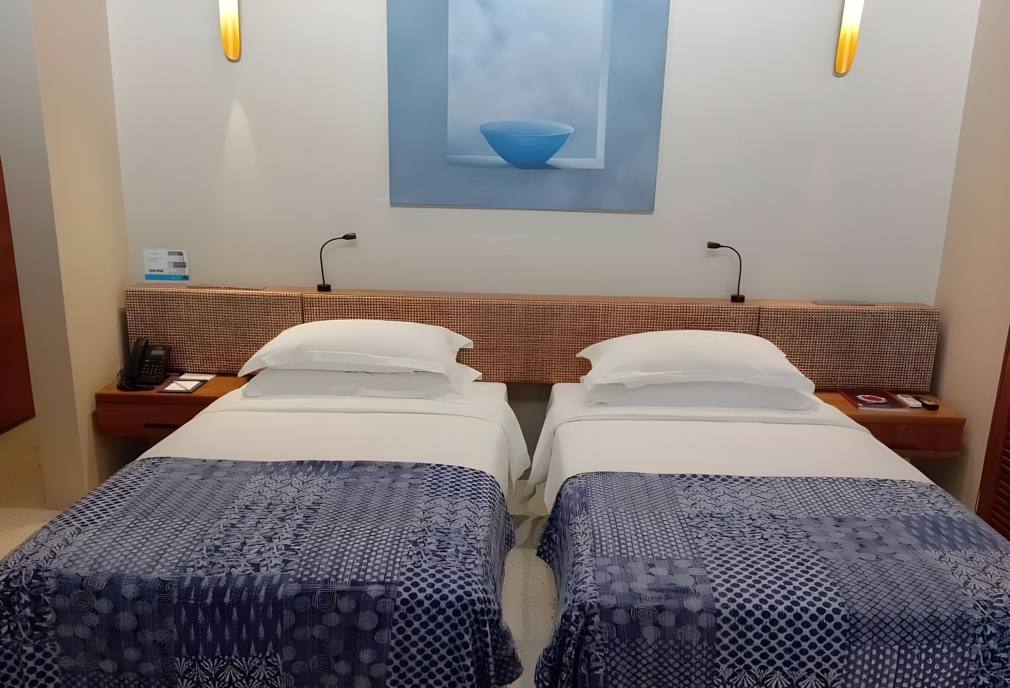 Beachfront Villa Twin