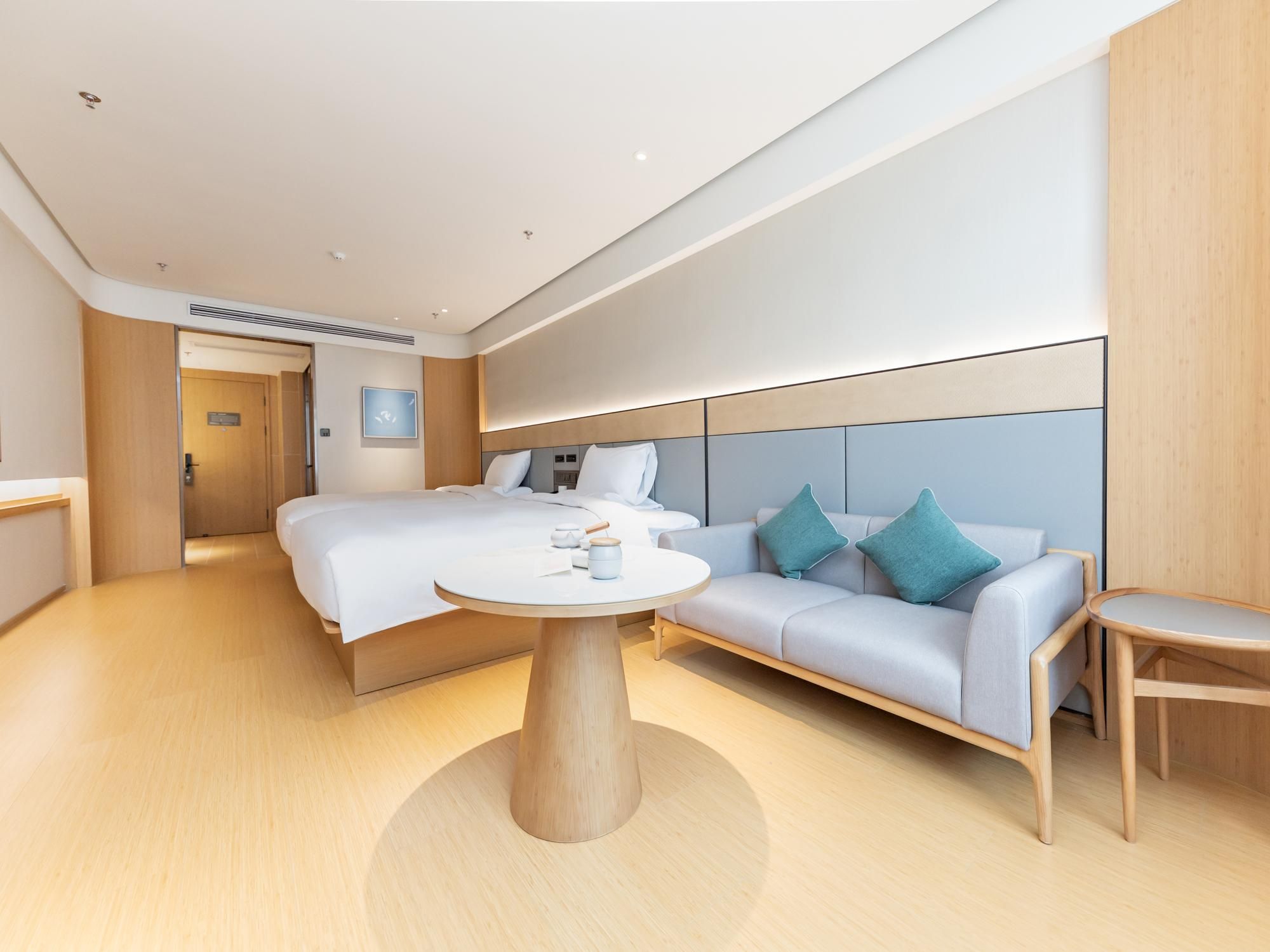 Twin Business Room