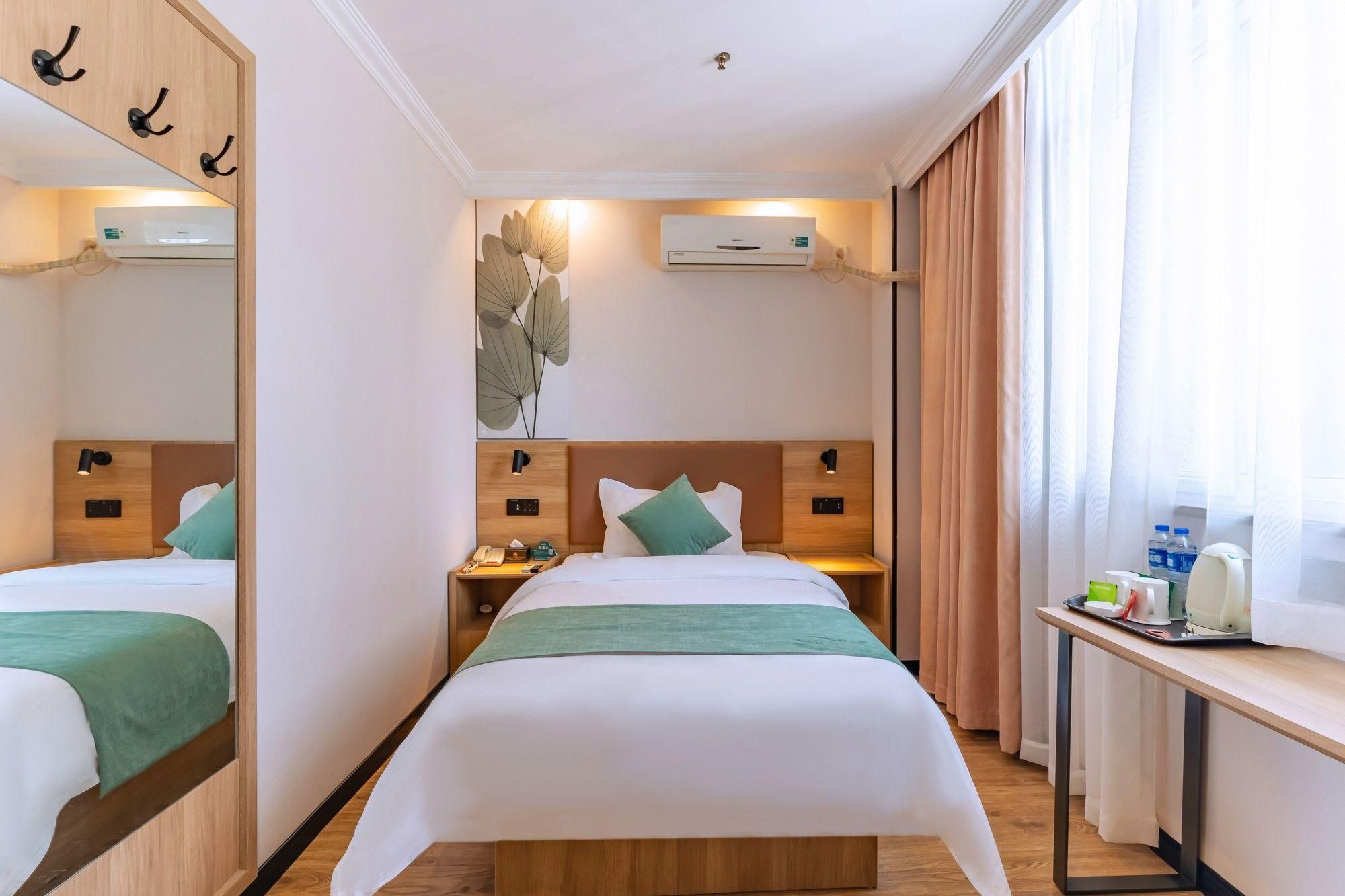 Single - Room
