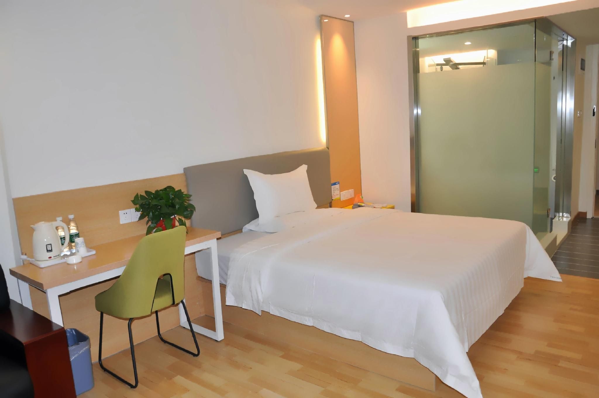 WH - Traditional Bed Room