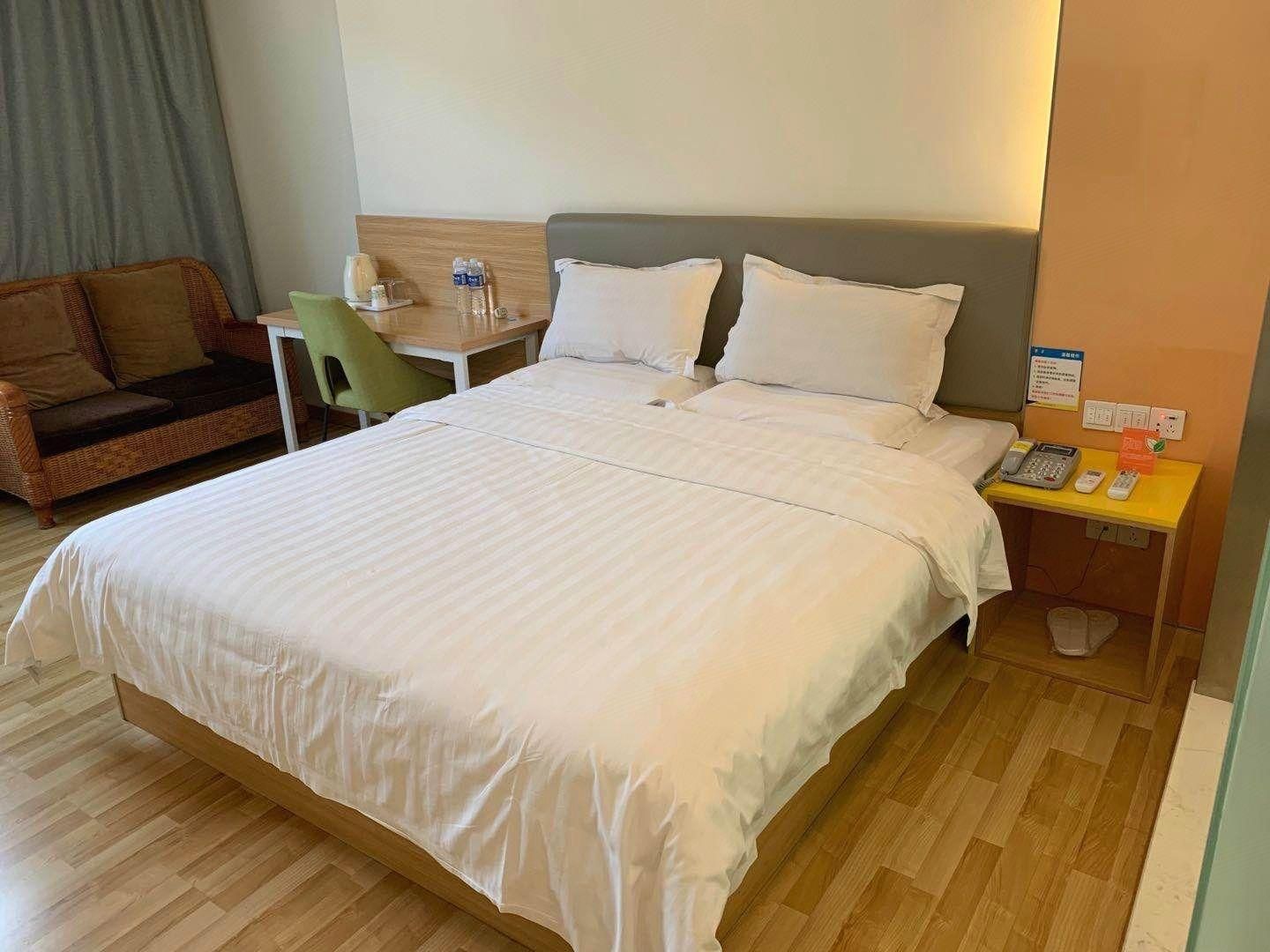 2 Bed Twin Superior Room