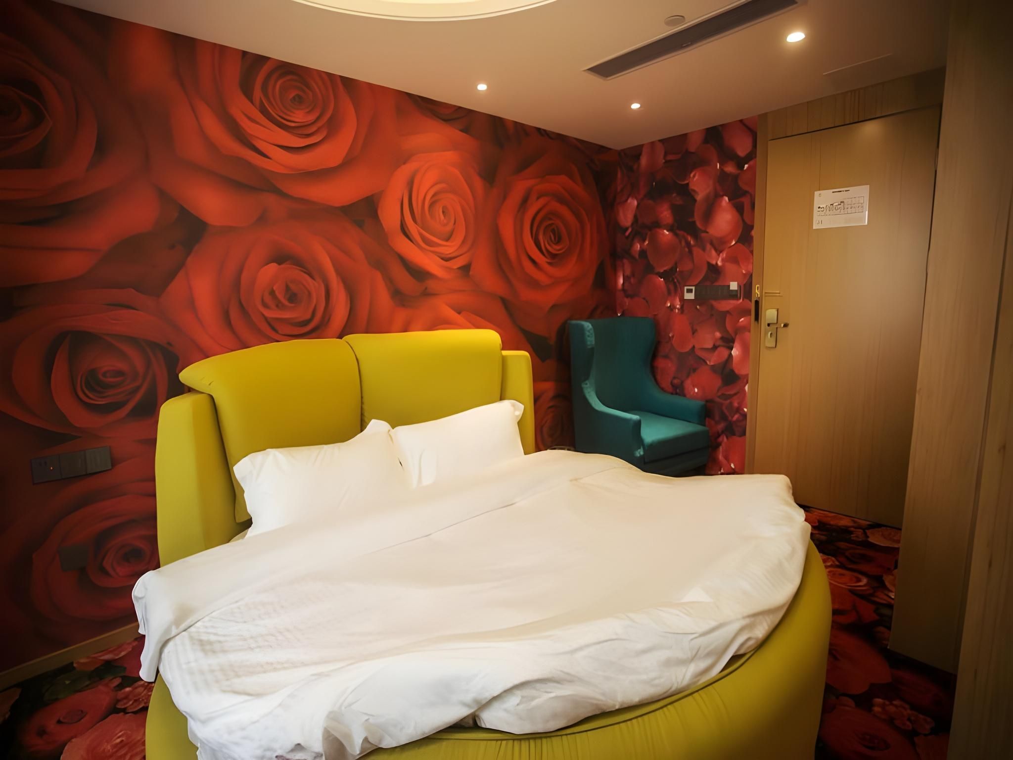 Feature Suite