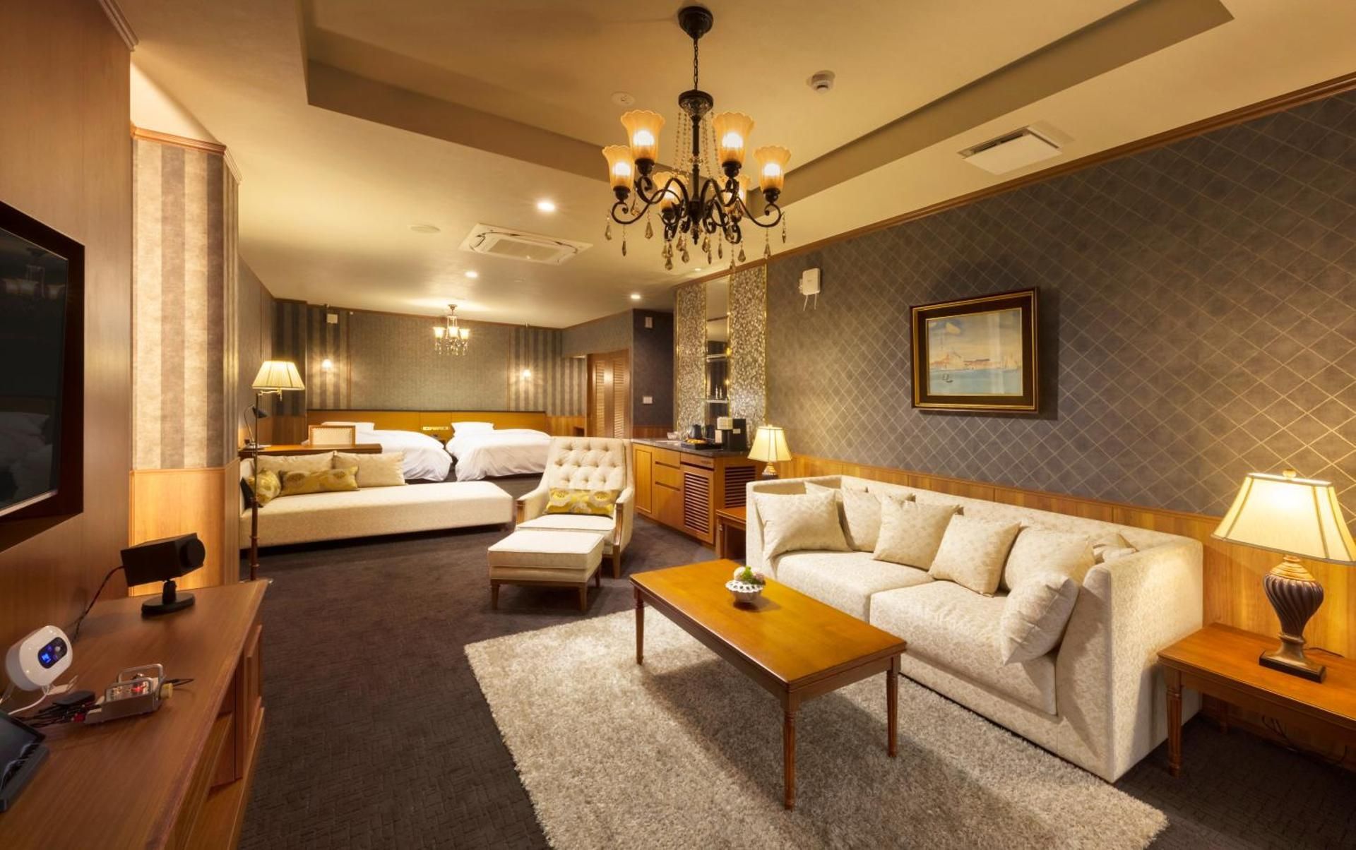 Superior Twin Room