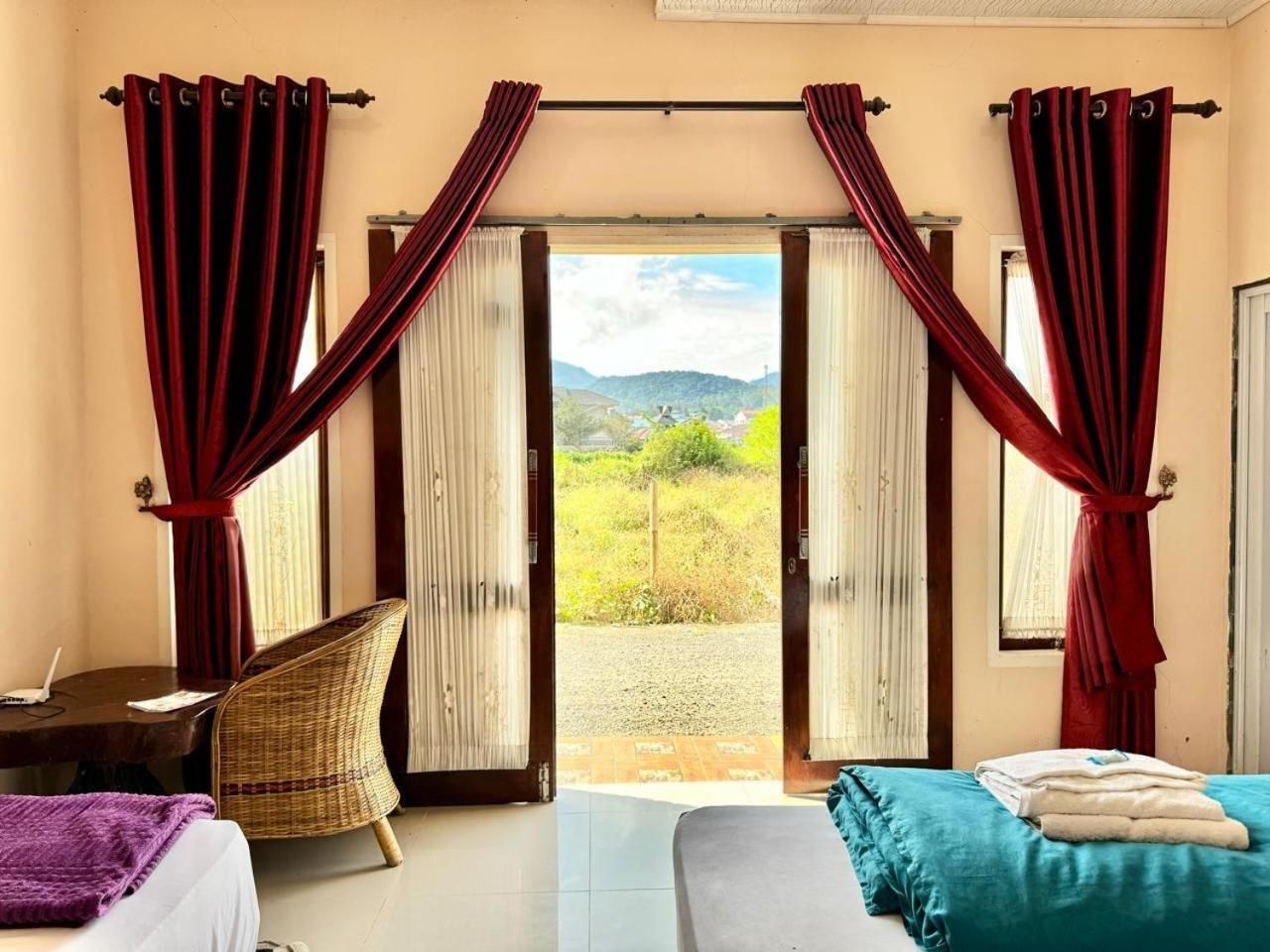 RedDoorz @ Sapo Rumbia 1 Berastagi One-Bedroom Villa