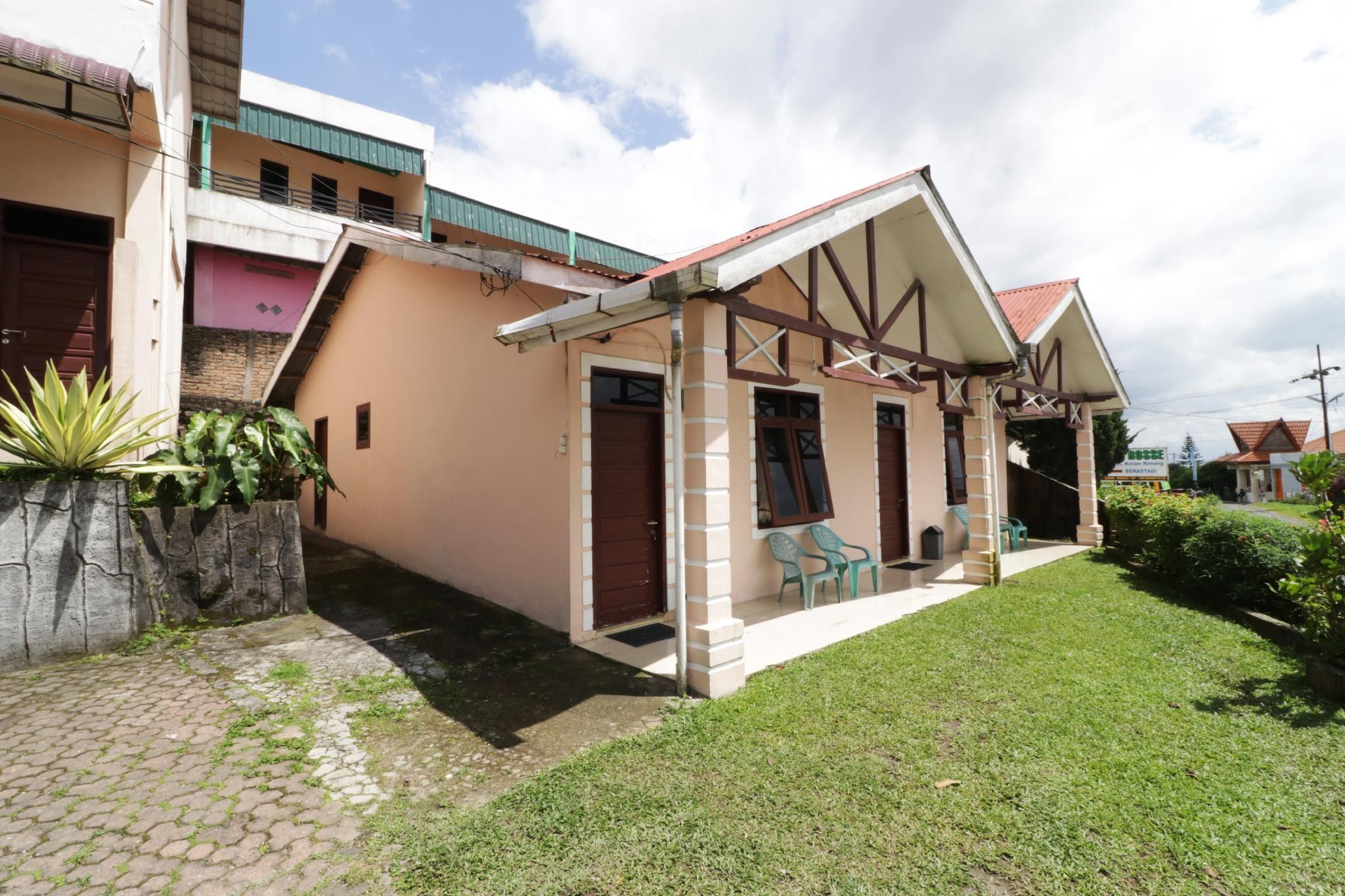 Villa Keluarga Bre Batunanggar