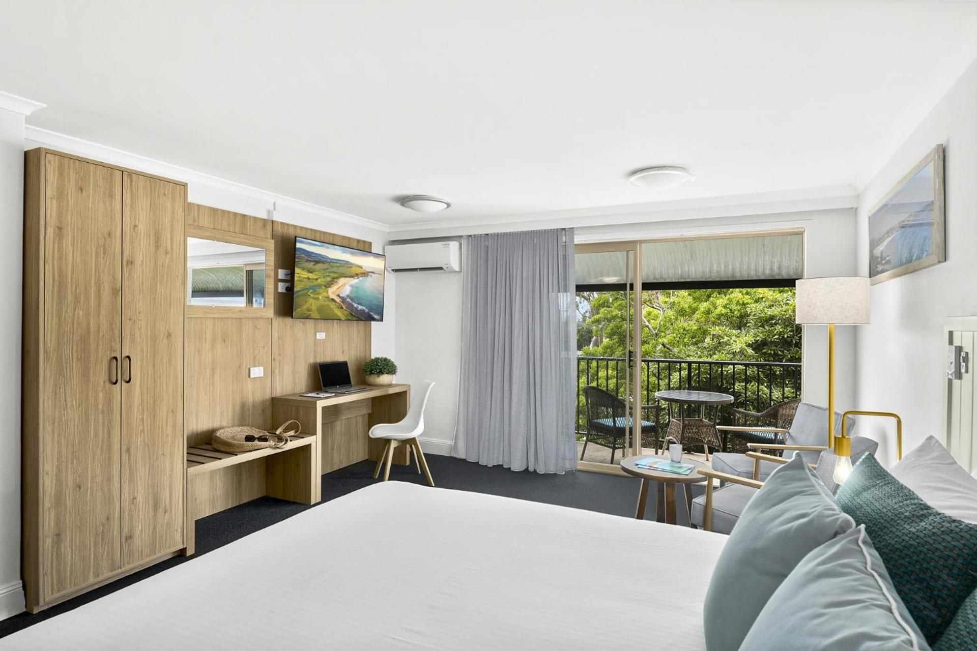Queen Room