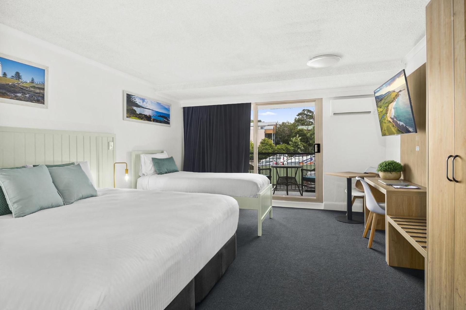 Triple Room with Balcony – 1 Queen Bed & 1 Single Bed