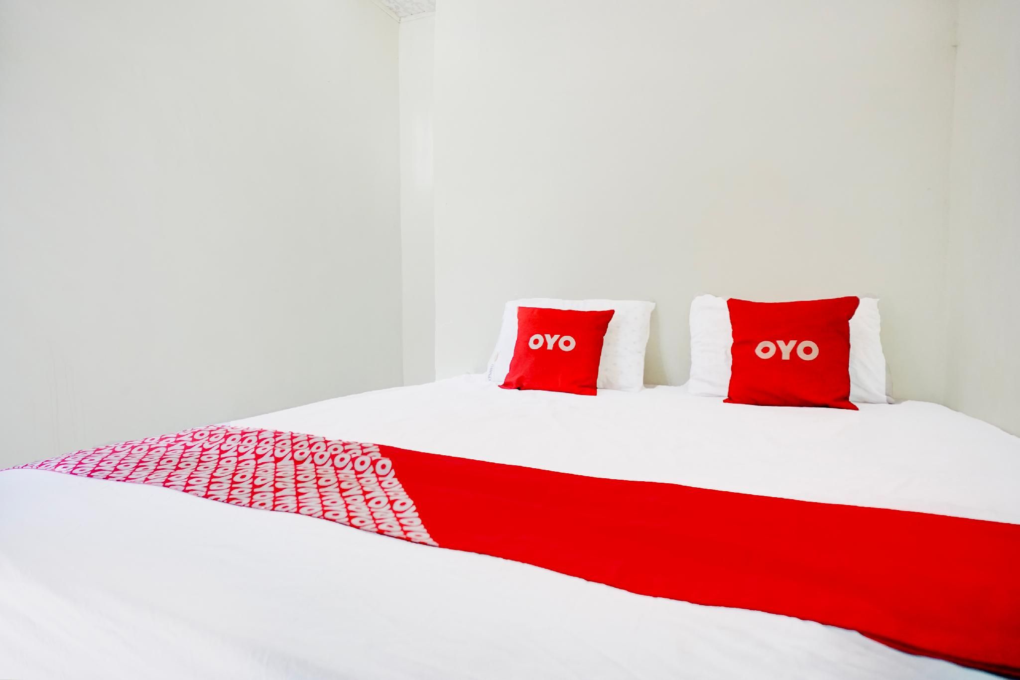 Hotel O Sejolie Sibayak Deluxe Double Room