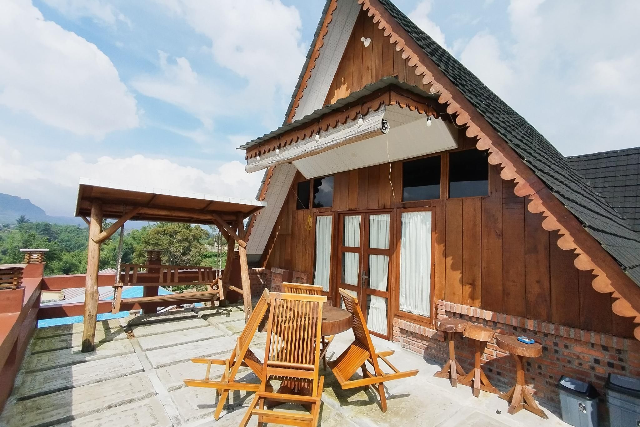 RedDoorz @Jalan Ujung Sampun Berastagi