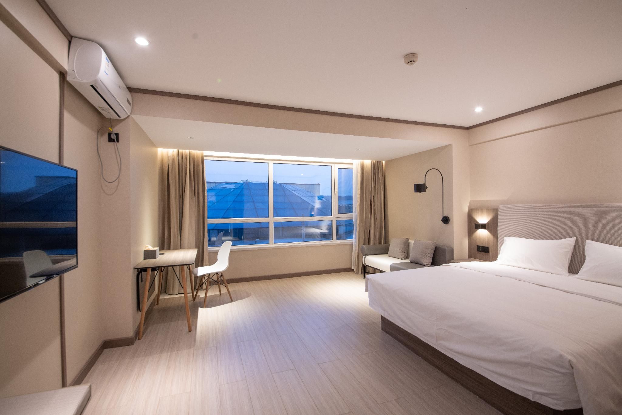 Hanting Hotel Anshan Xiuyan Baijiahui Huazhu - Business Bed Room