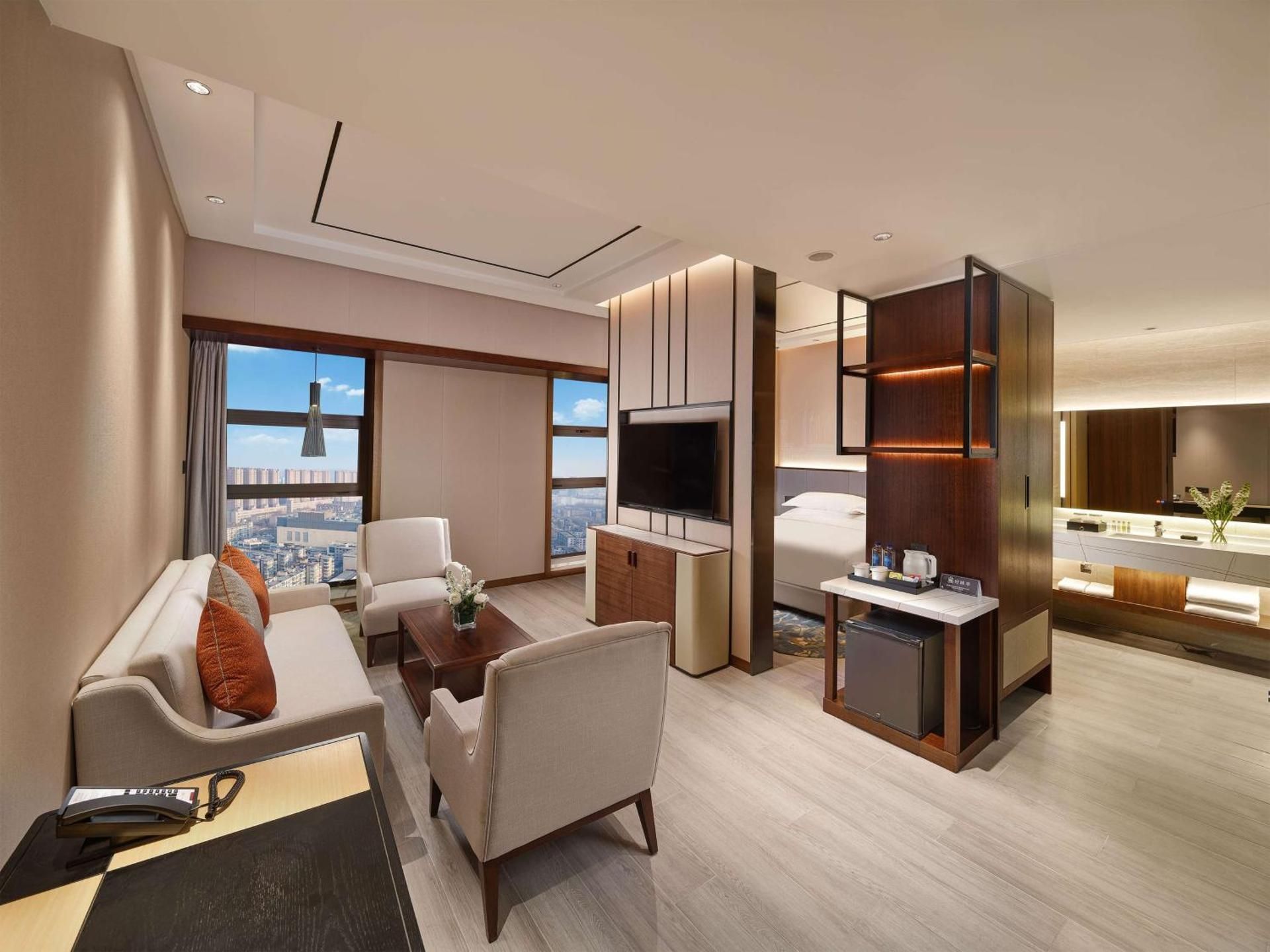 King Deluxe Suite