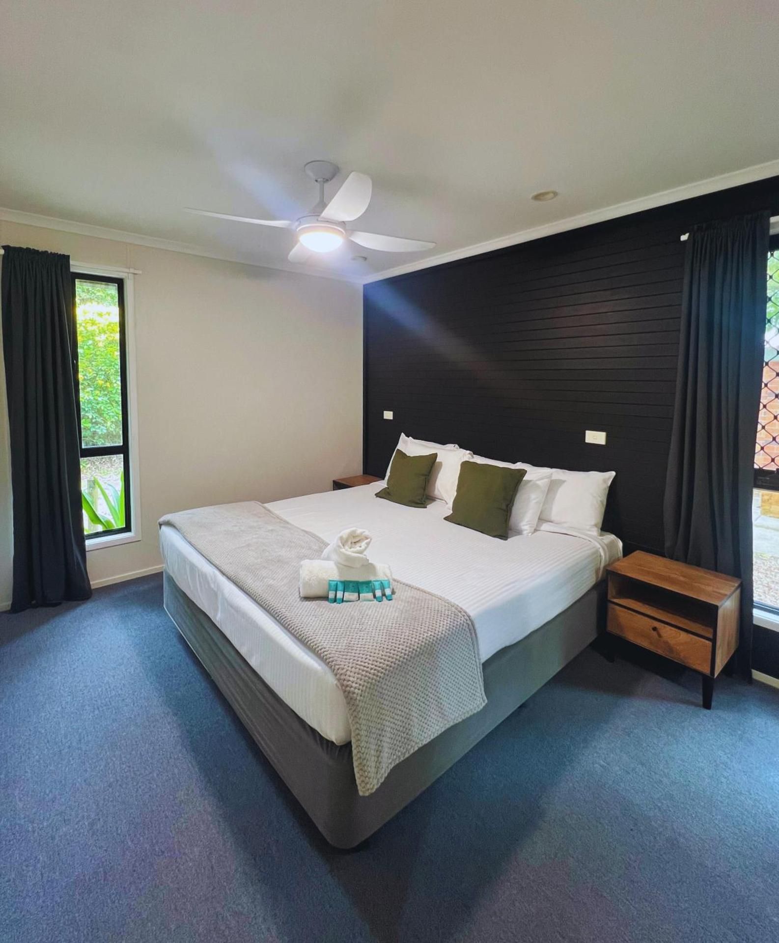 Deluxe Suite with Spa Bath