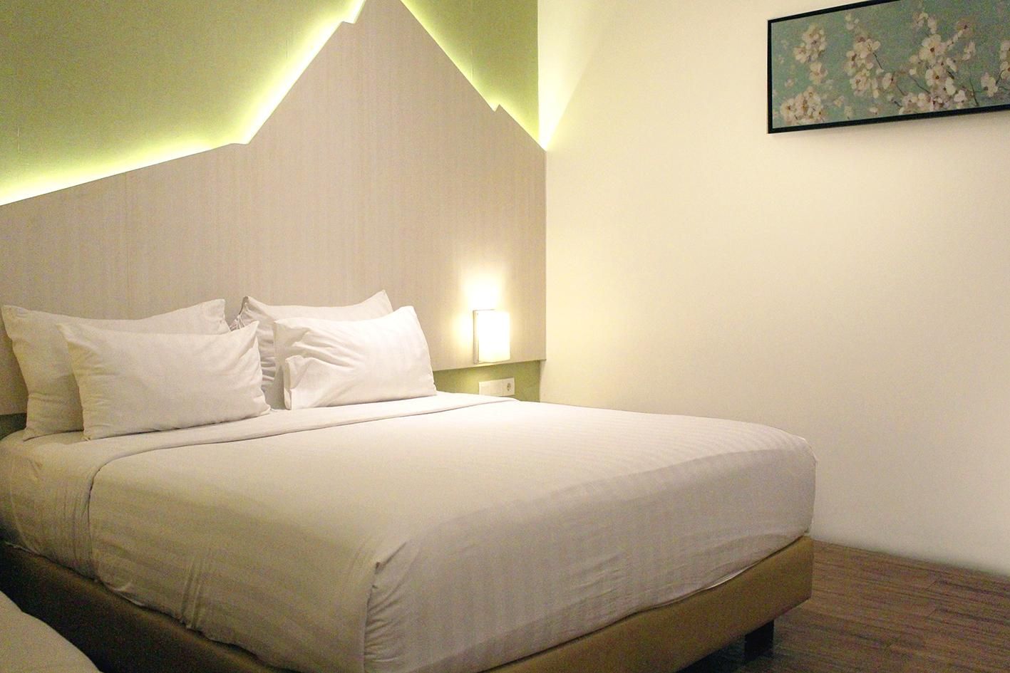 Superior Without Window