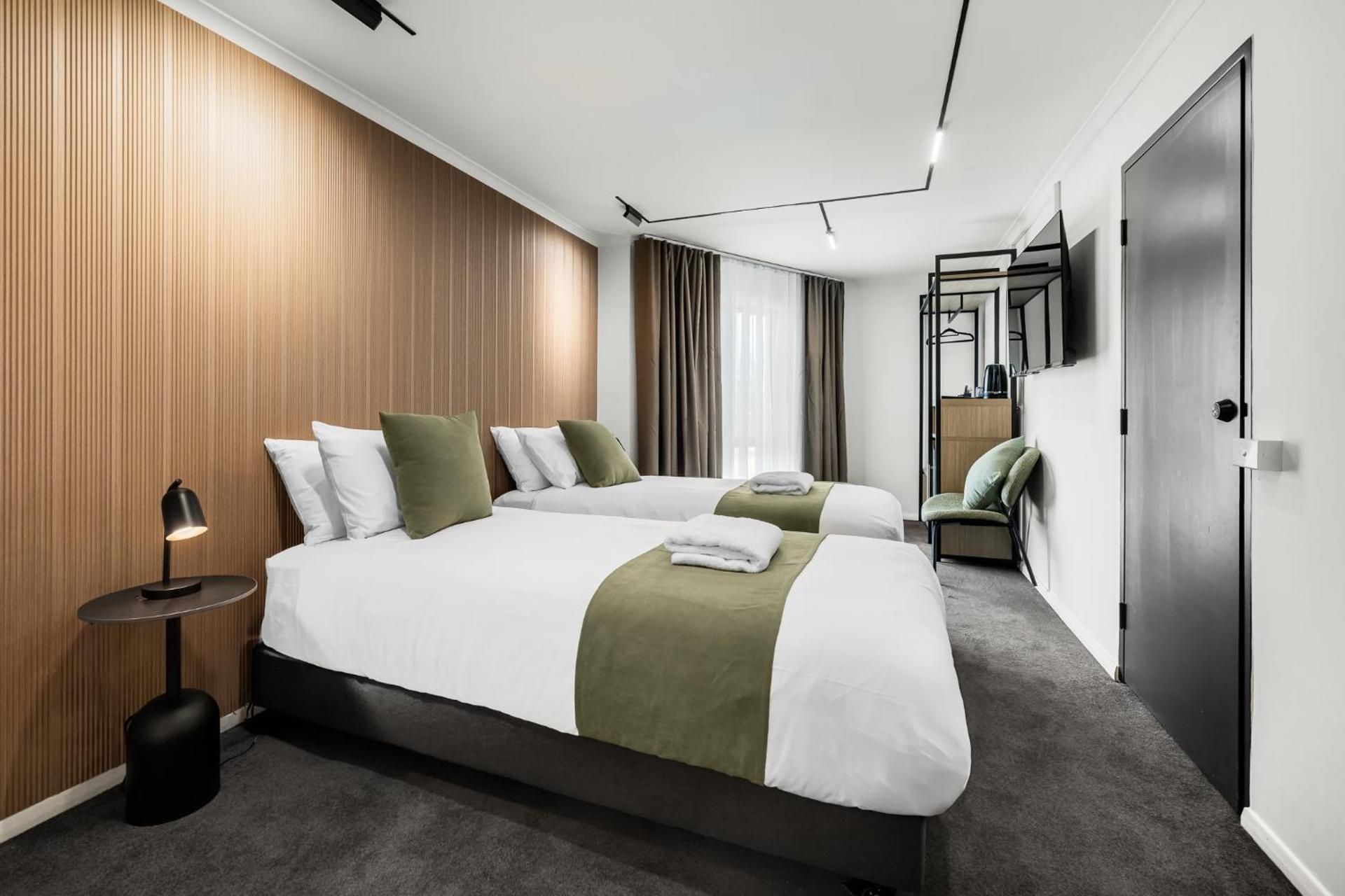 Innova Motel Warrnambool Family Junior Suite