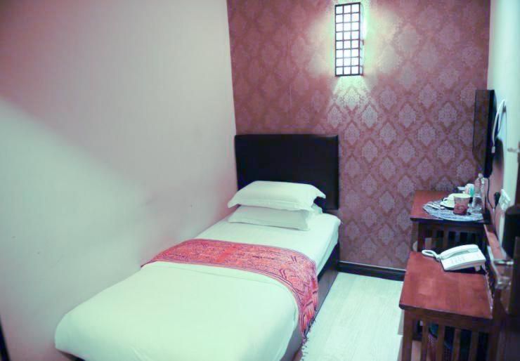 Single Room with Shower