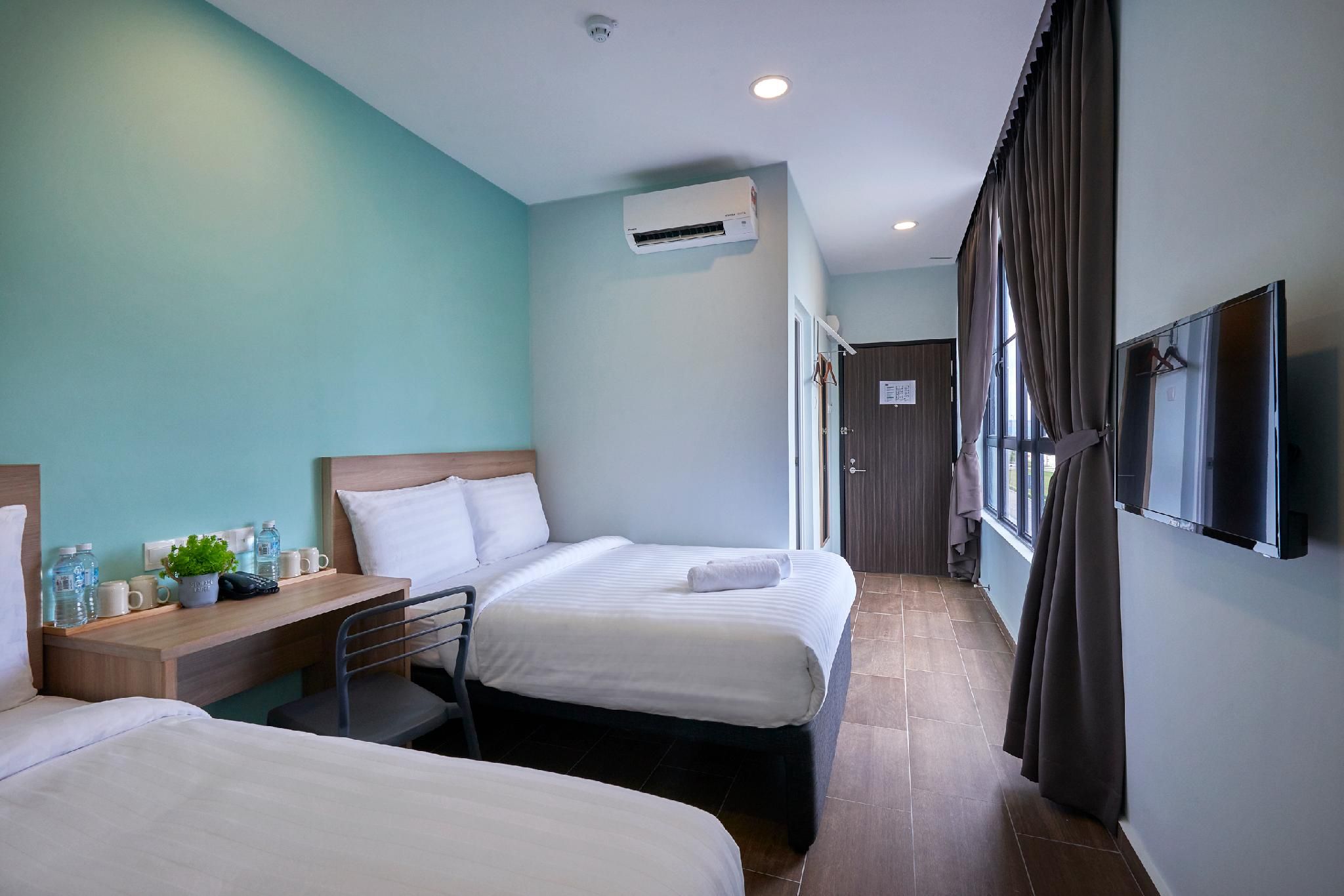 Premier Twin Room