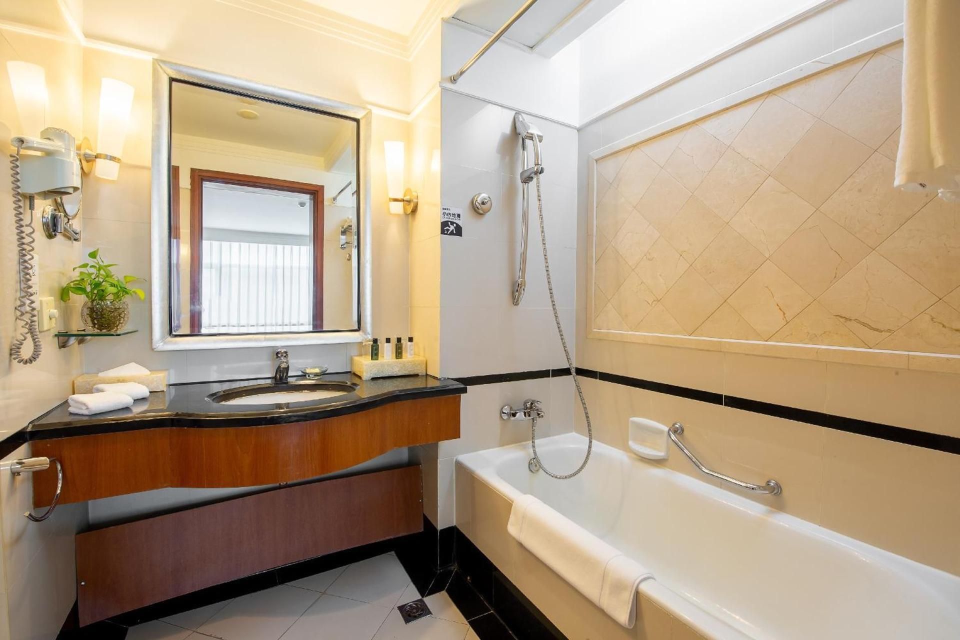 Header Baotou Hotel Suite 3