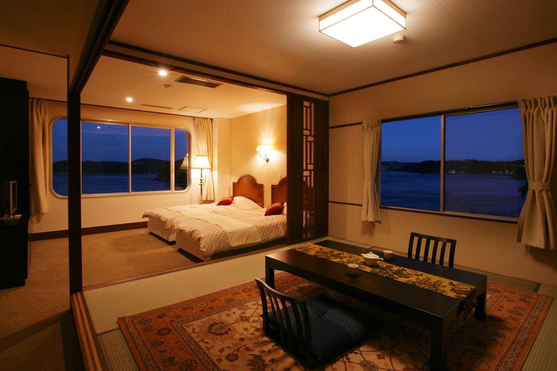 Superior Room with Tatami Area