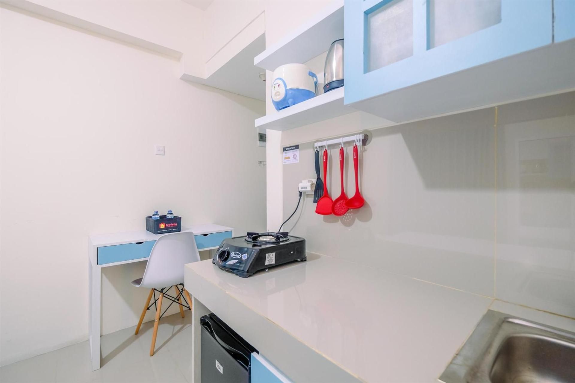 Studio Apartment