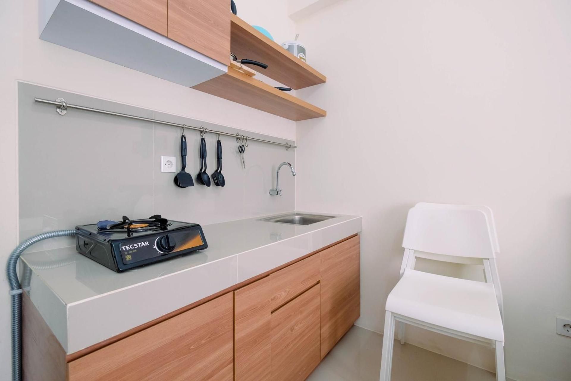 Studio Apartment