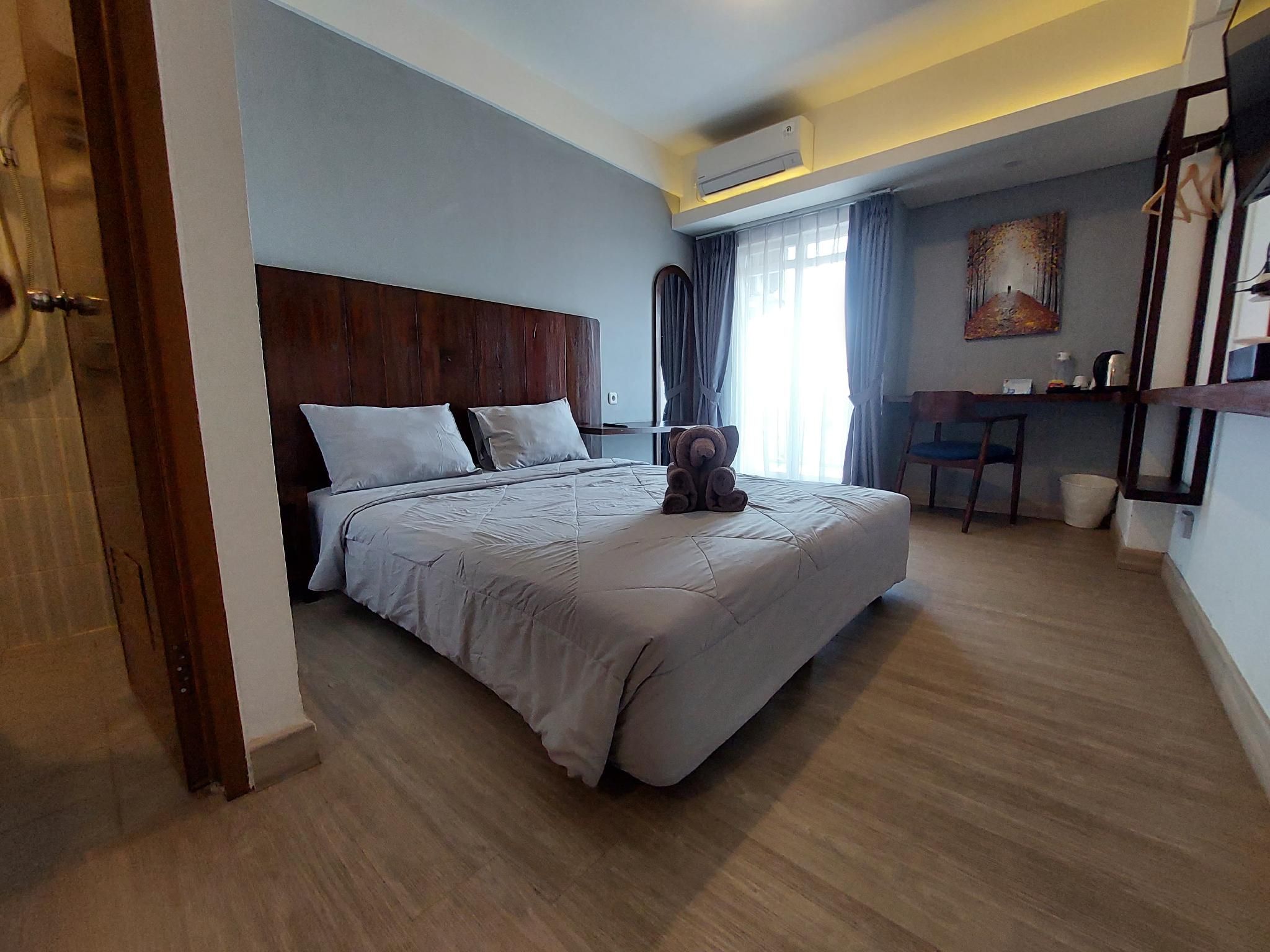 Sienna Residence Bogor Superior - 1 Queen Bed