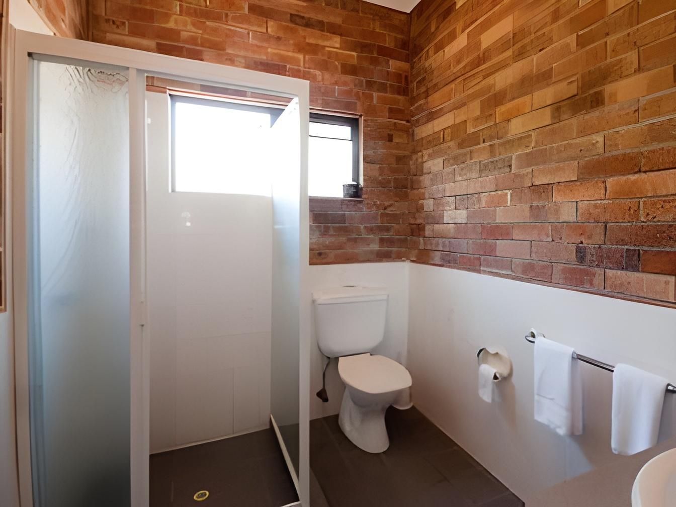 Allan Cunningham Motel 1 Bedroom Apartment