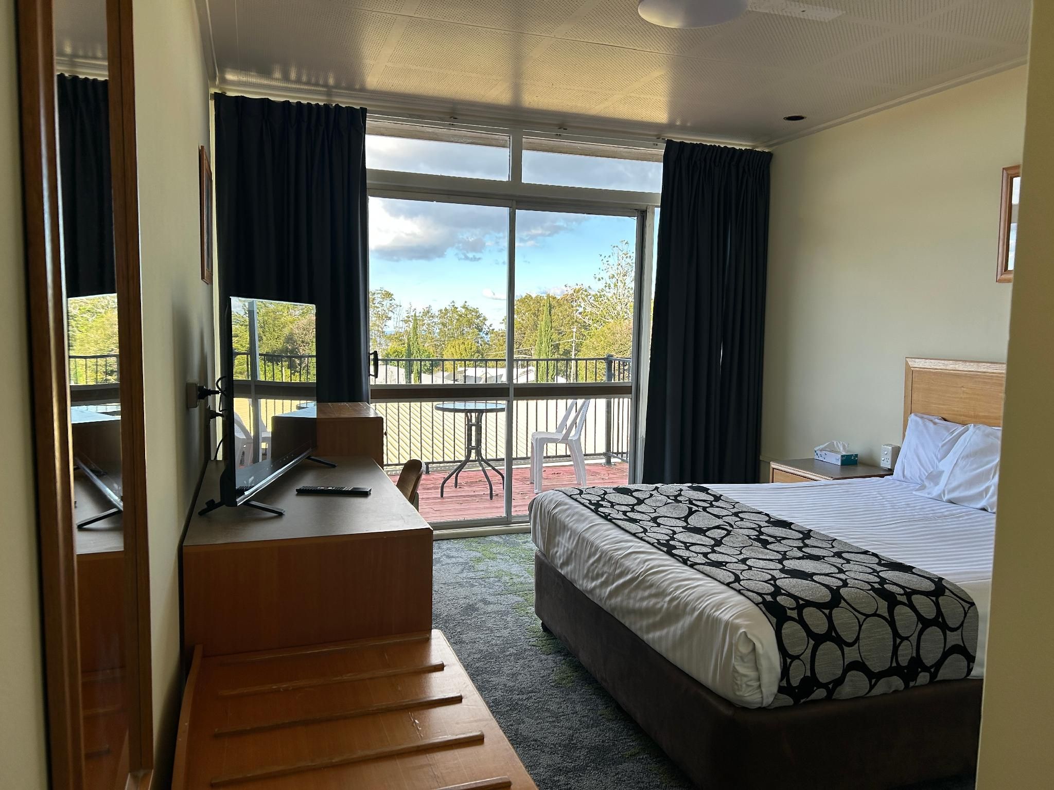 Standard Mountain View