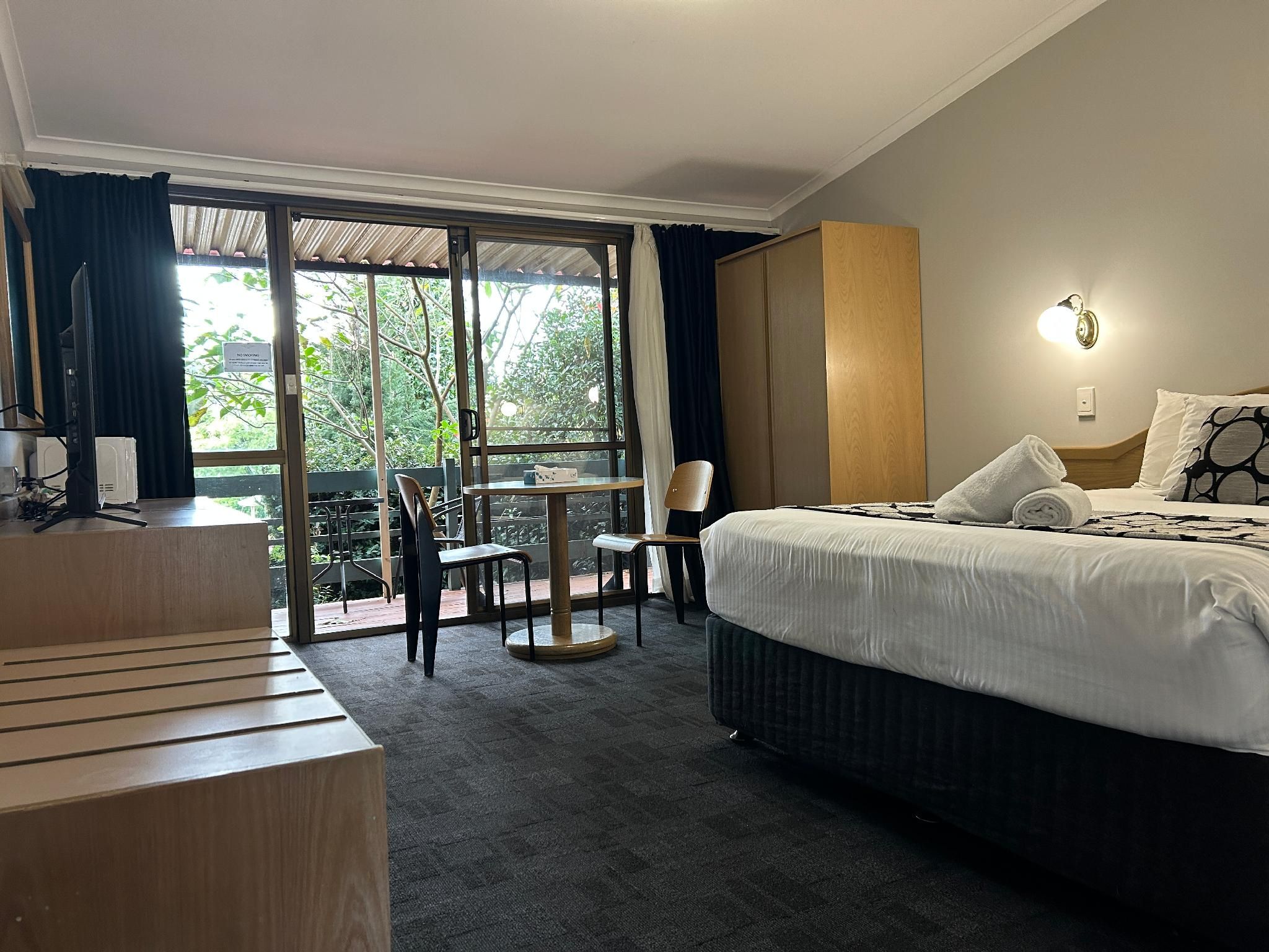 Queen Room
