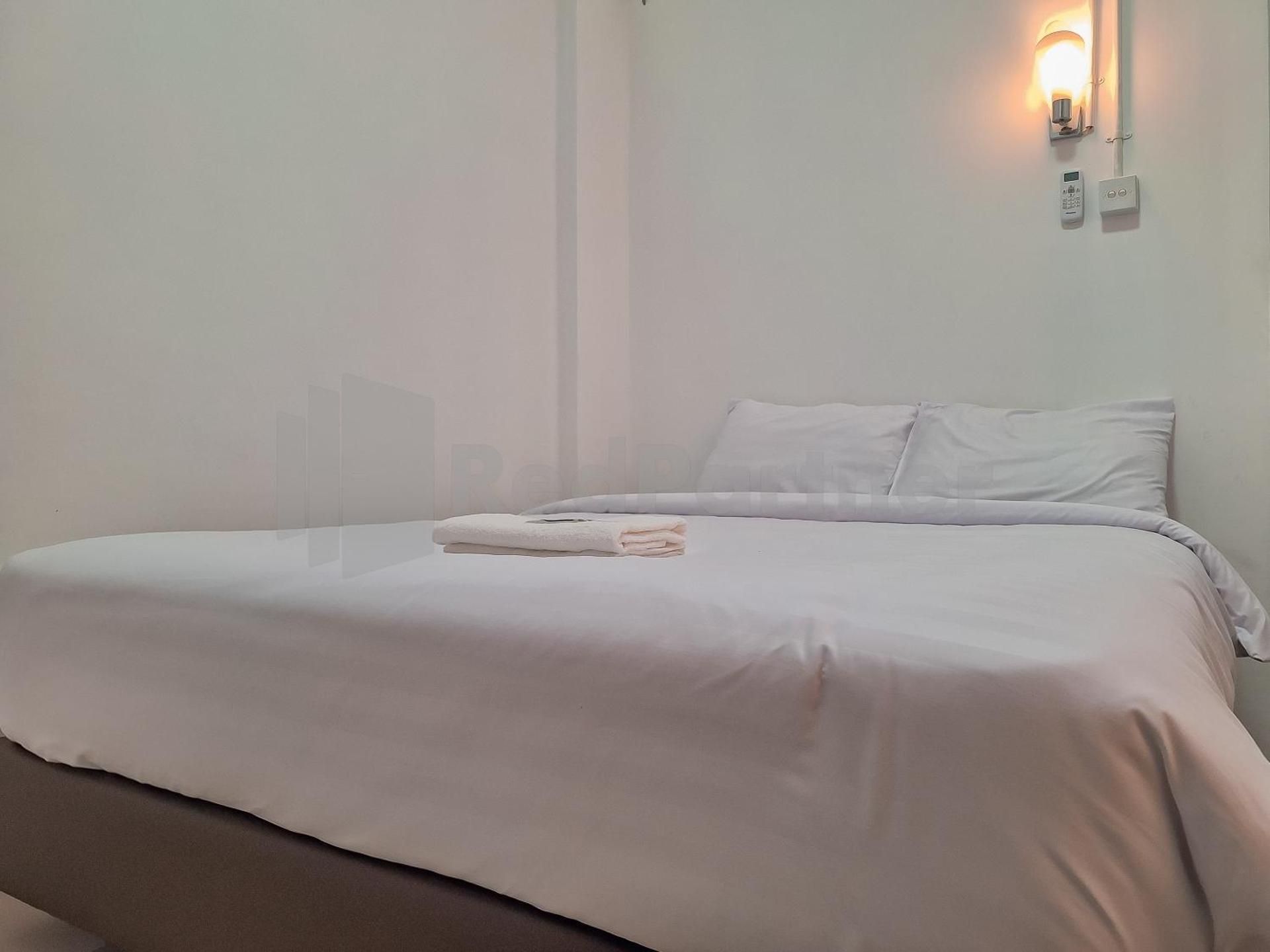 Adam Guesthouse Mitra RedDoorz