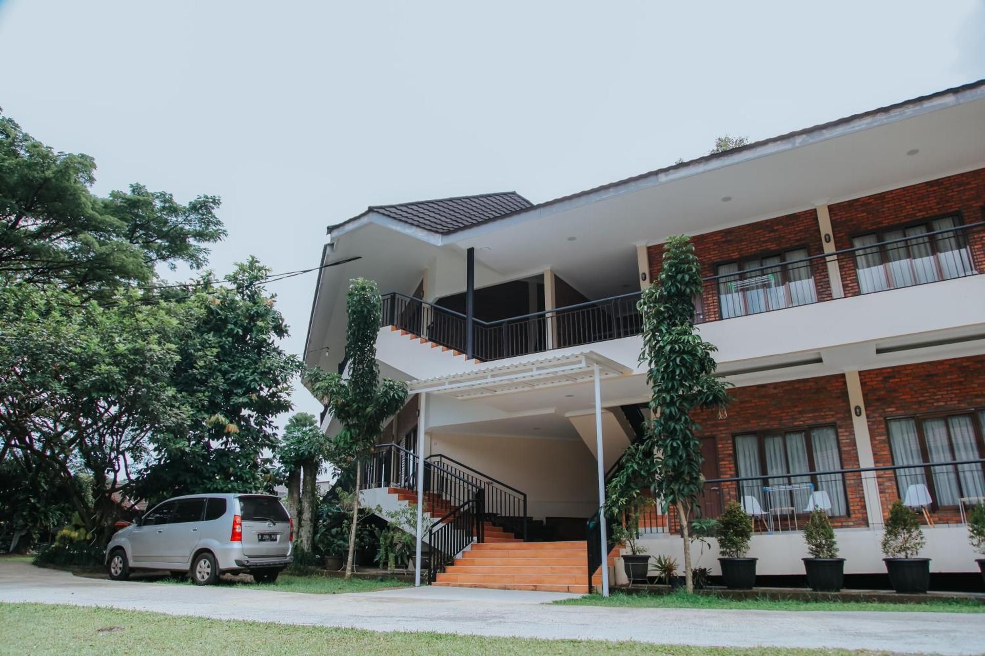 Saung Dolken Resort & Hotel Syariah 