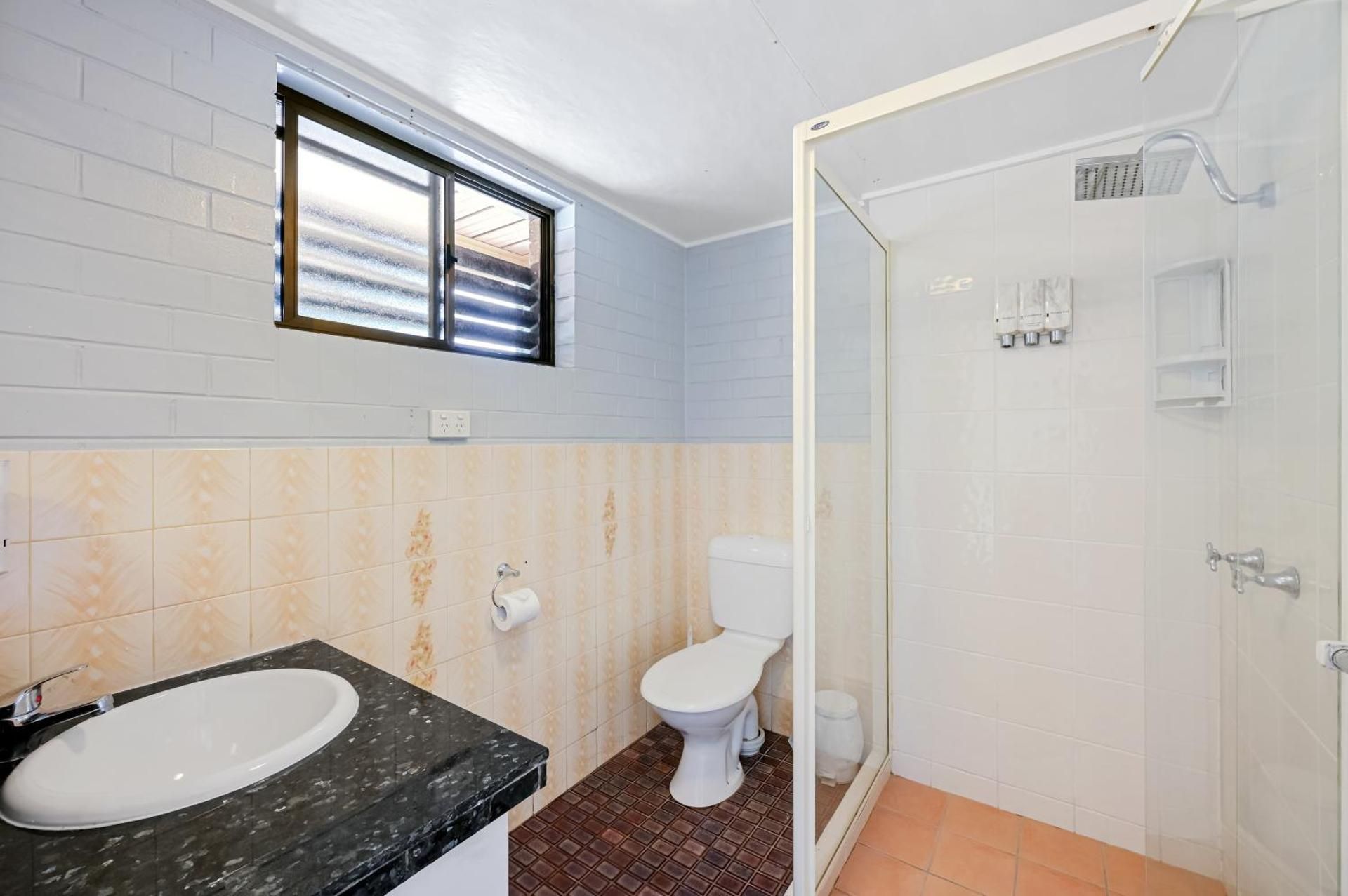 Economy Quadruple Room