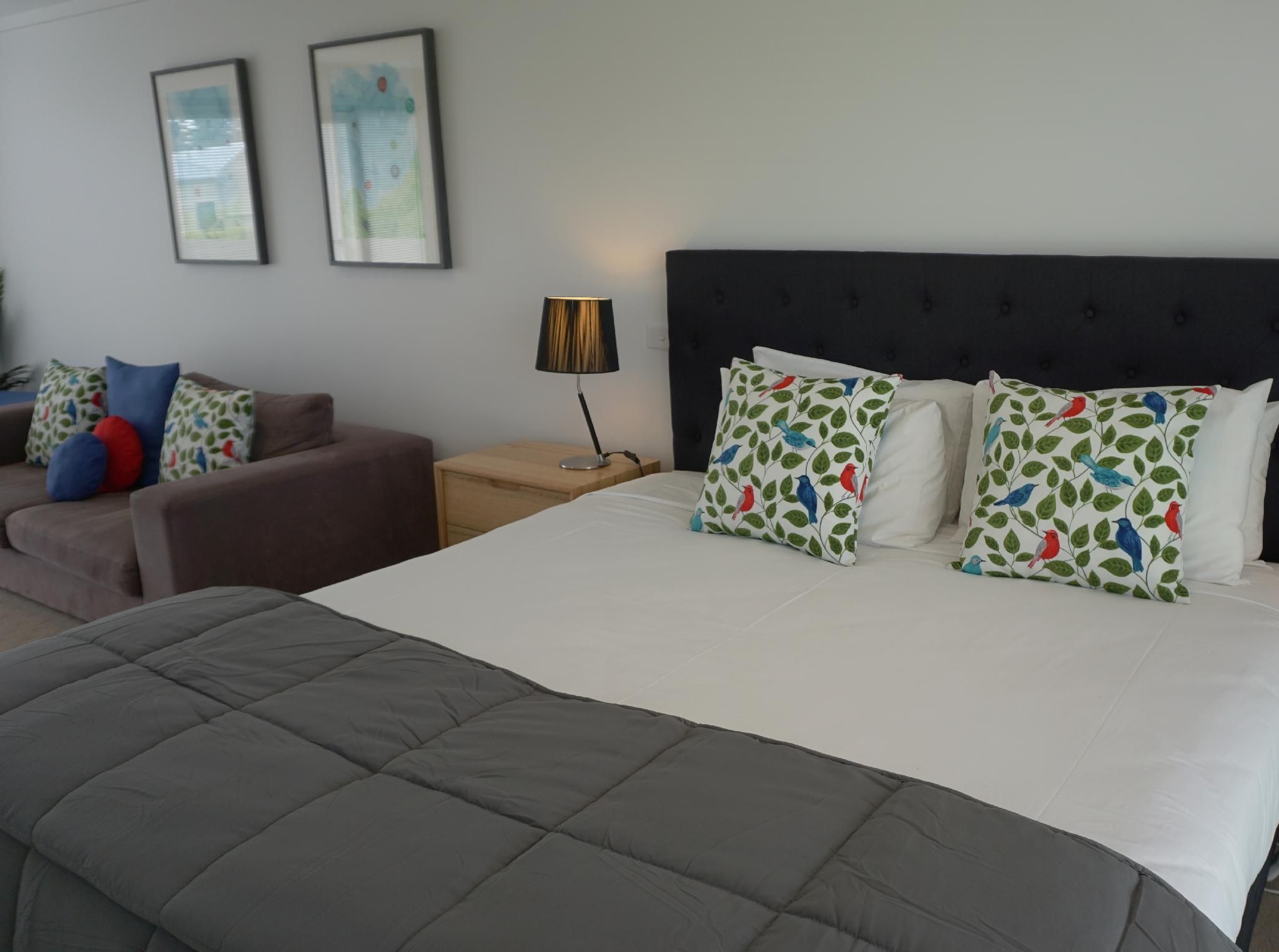 Apartment (2 Adults)
