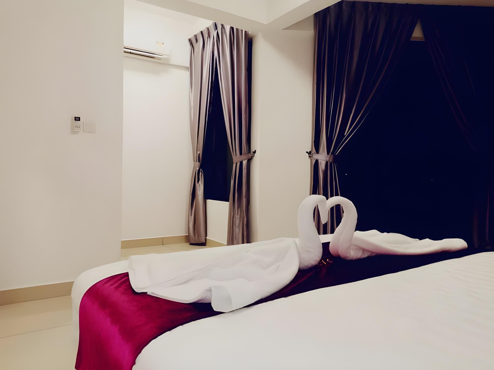 Marina Heights Hotel Residences King Suite